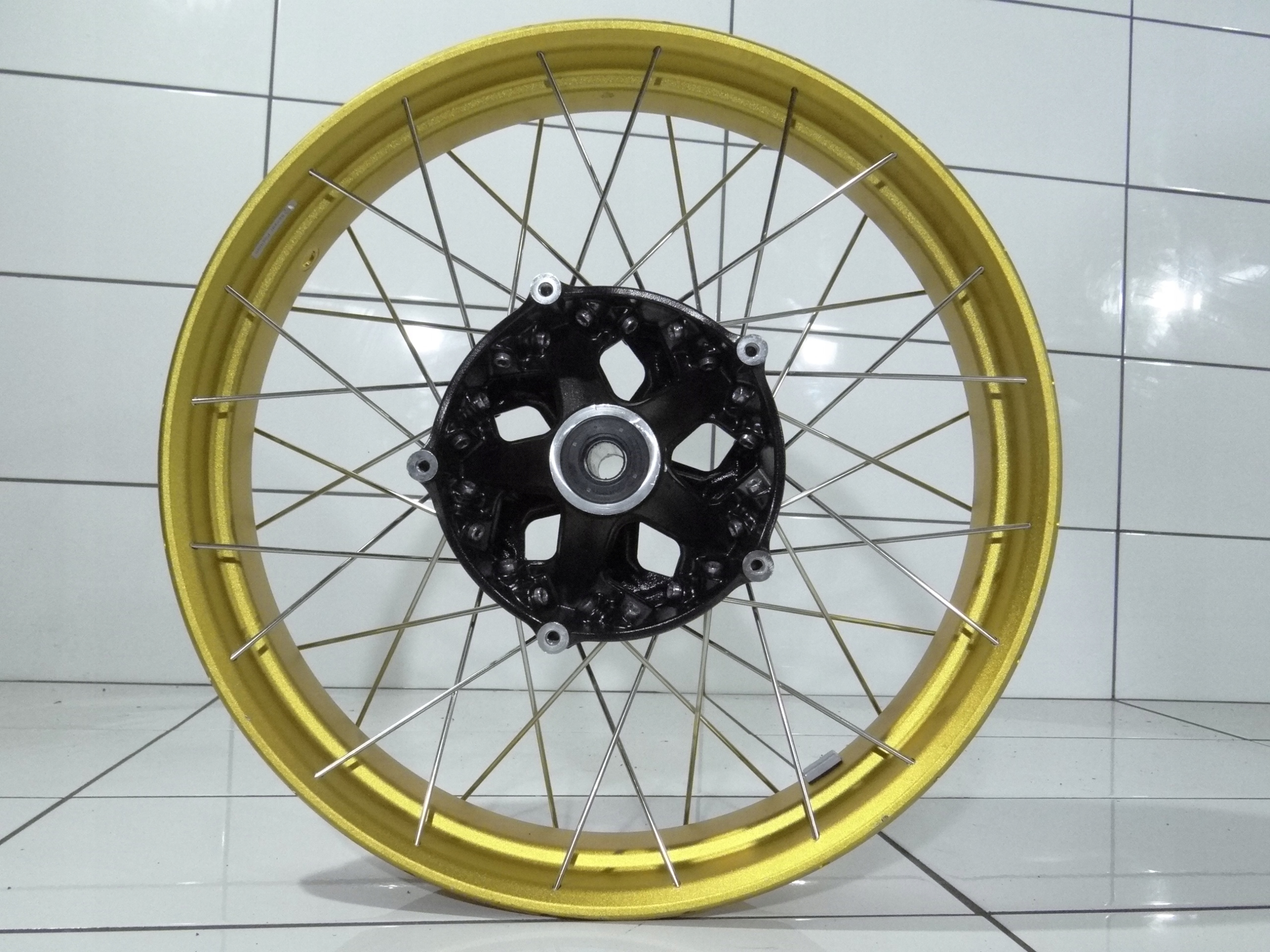 Диск передний передний 19 