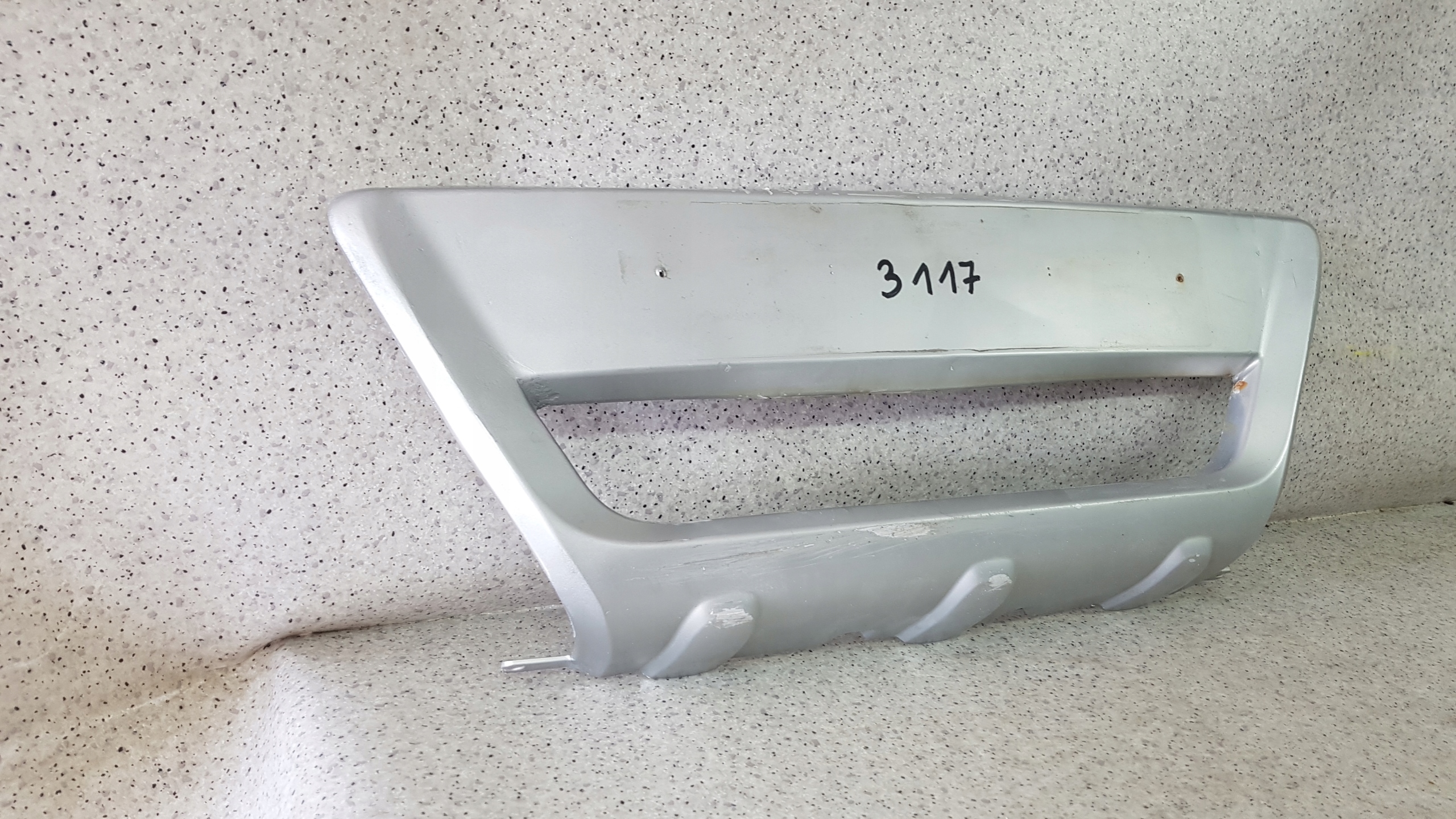 VOLVO XC60 XC 60 2008 - Couverture Pare choc Avant 3117