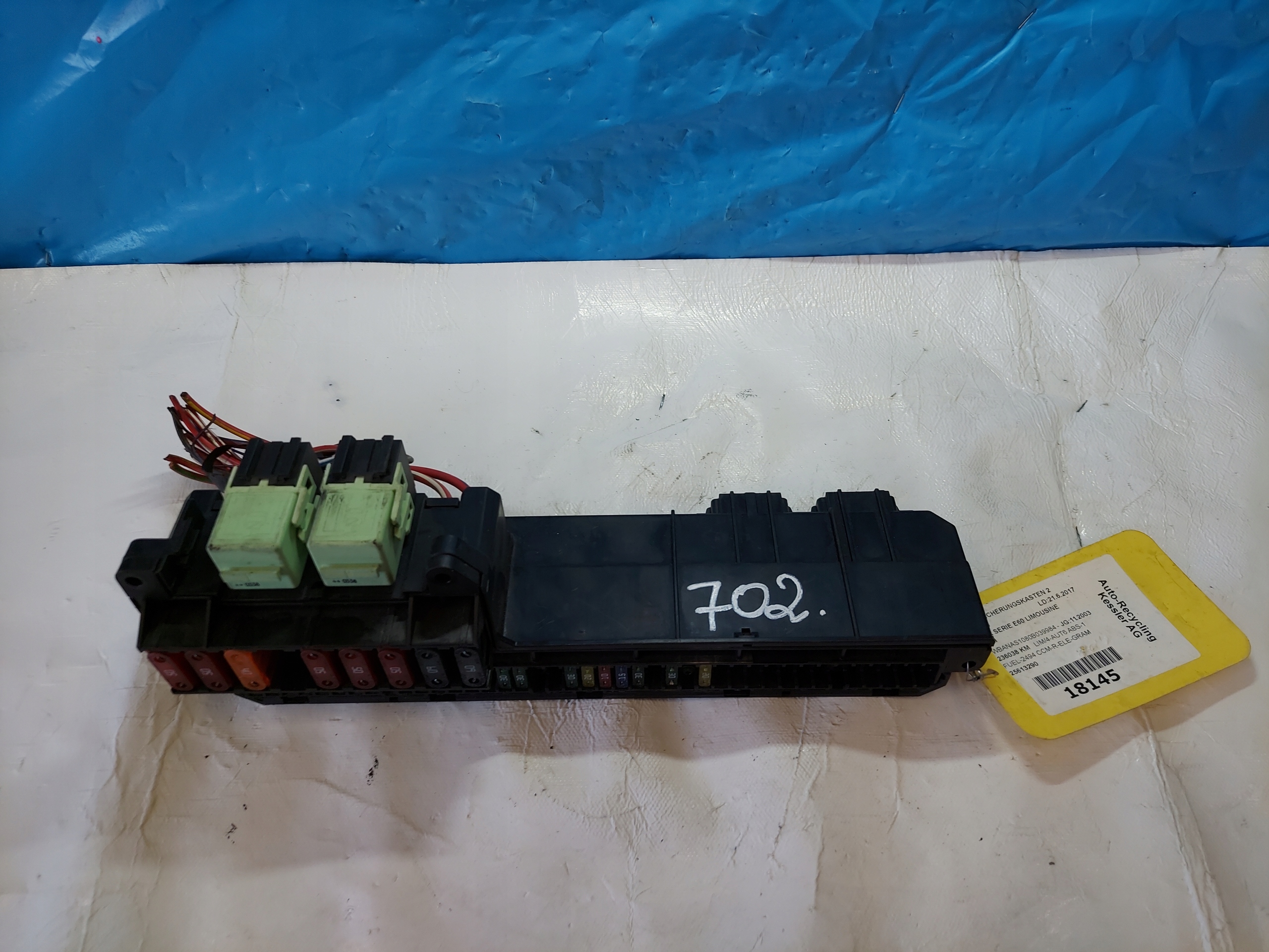 Module fusibles BMW E60 525i 25613290