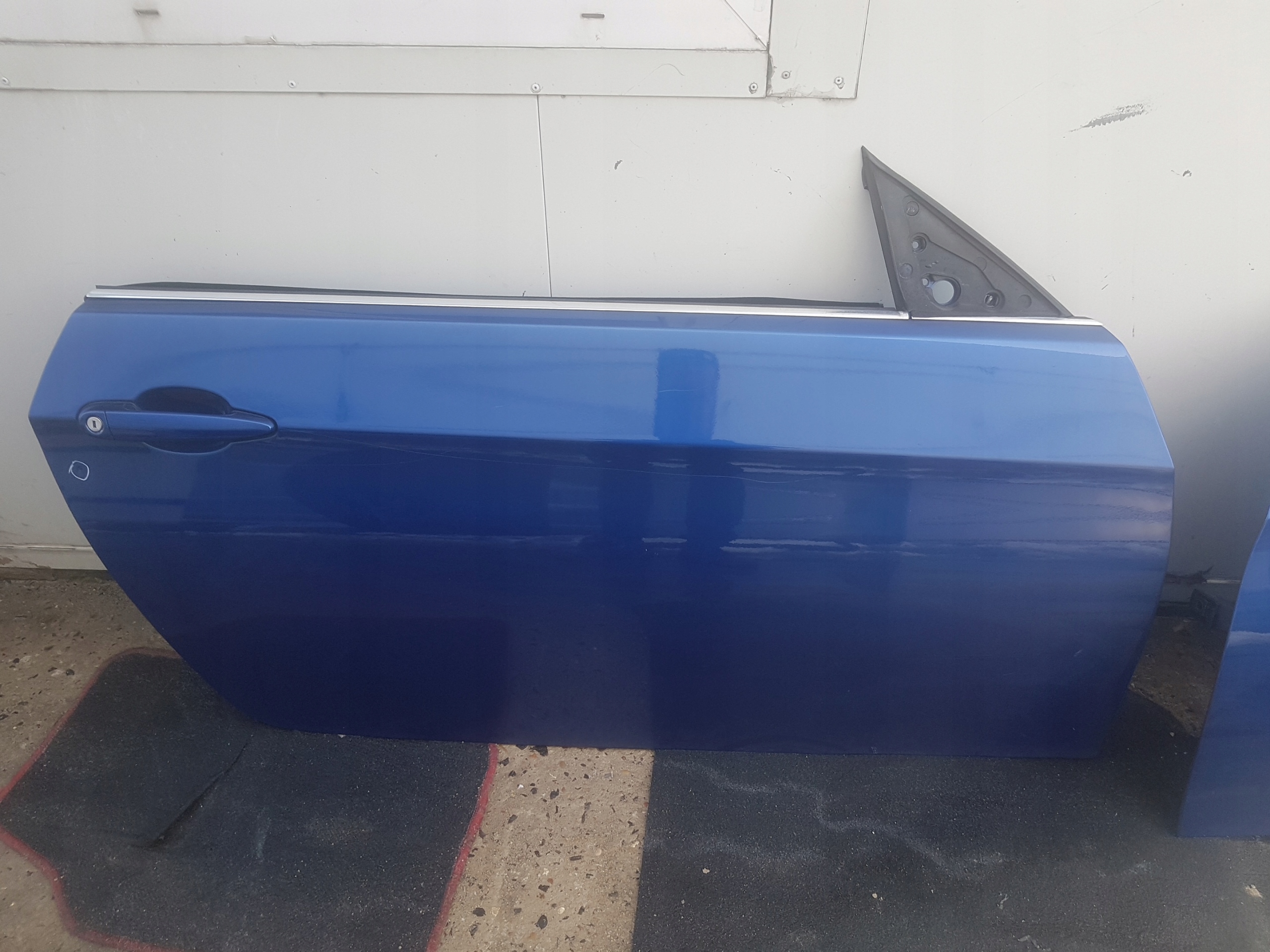 BMW 3 E92 E93 ДВЕРИ ПРАВЕ A51 A51/5