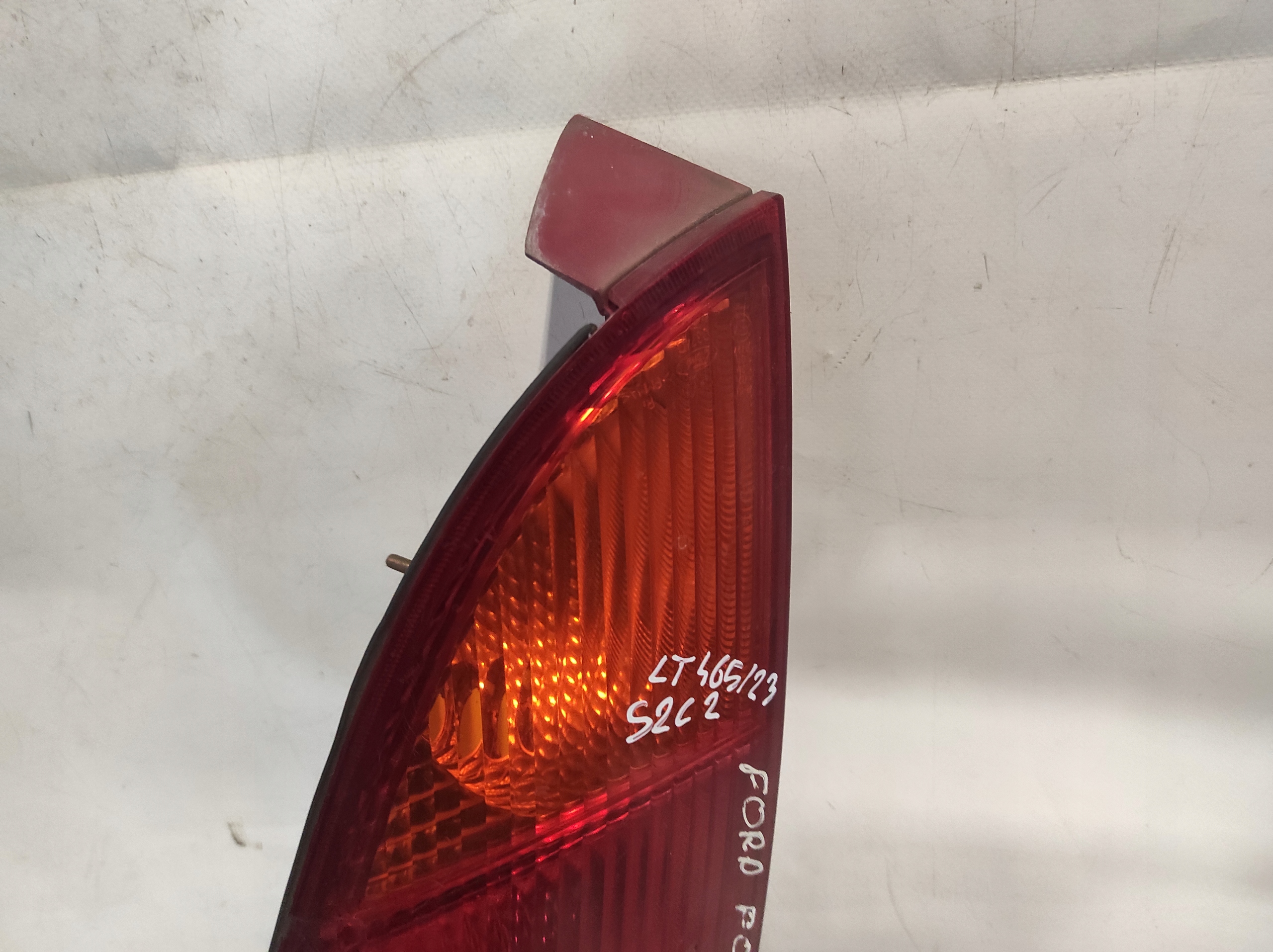 light right rear part rear FORD FOCUS MK1 HB