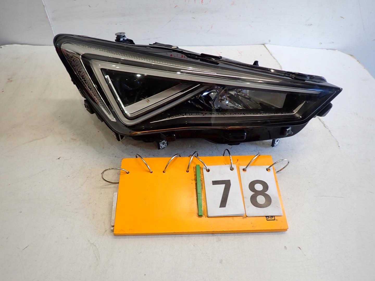 light front right SEAT LEON IV TARRACO FORMENTOR 2020- FULL LED 5FJ941008J