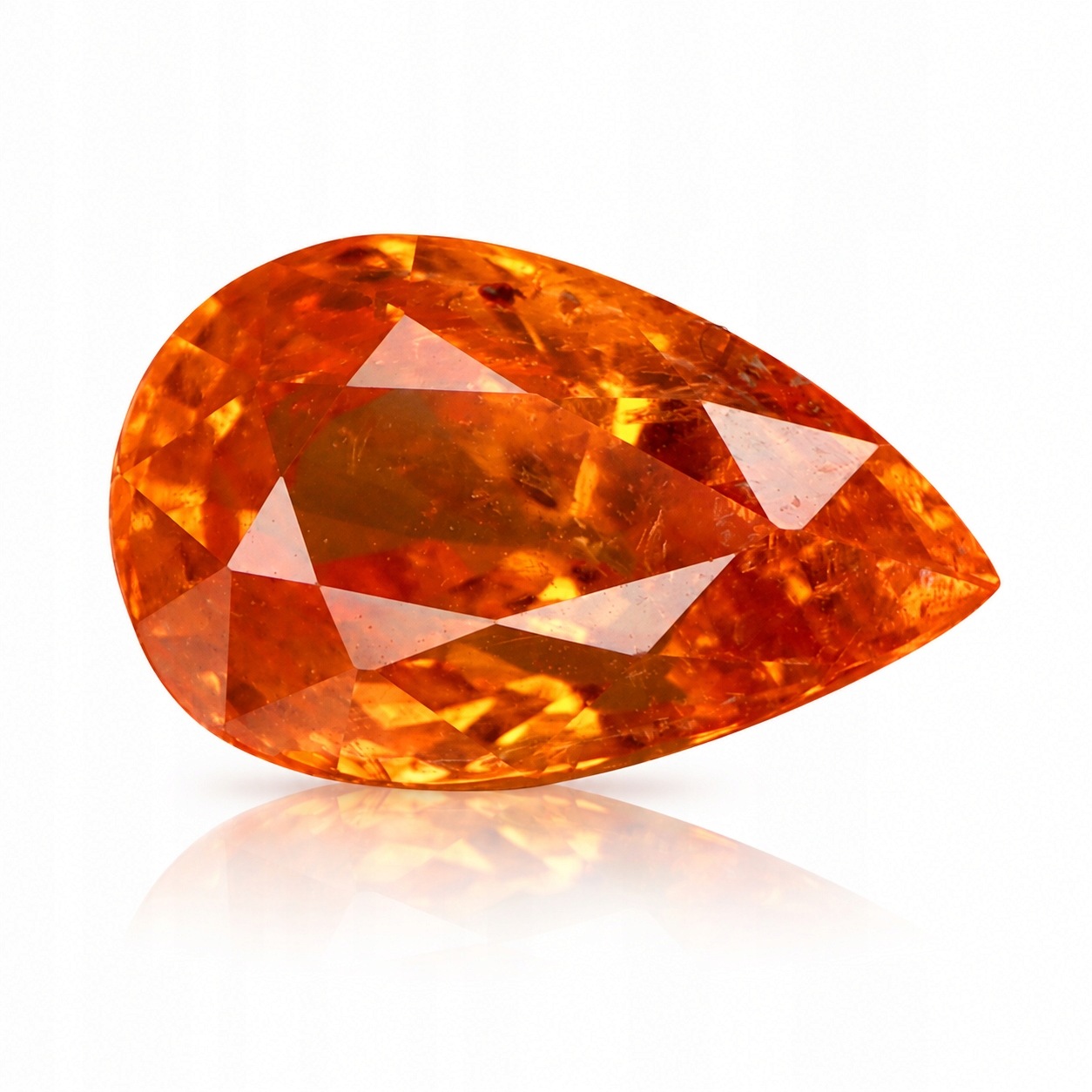 Přírodní granát Spessartyn 3.88 ct Lžička Namibie I1 certifikát Wbd