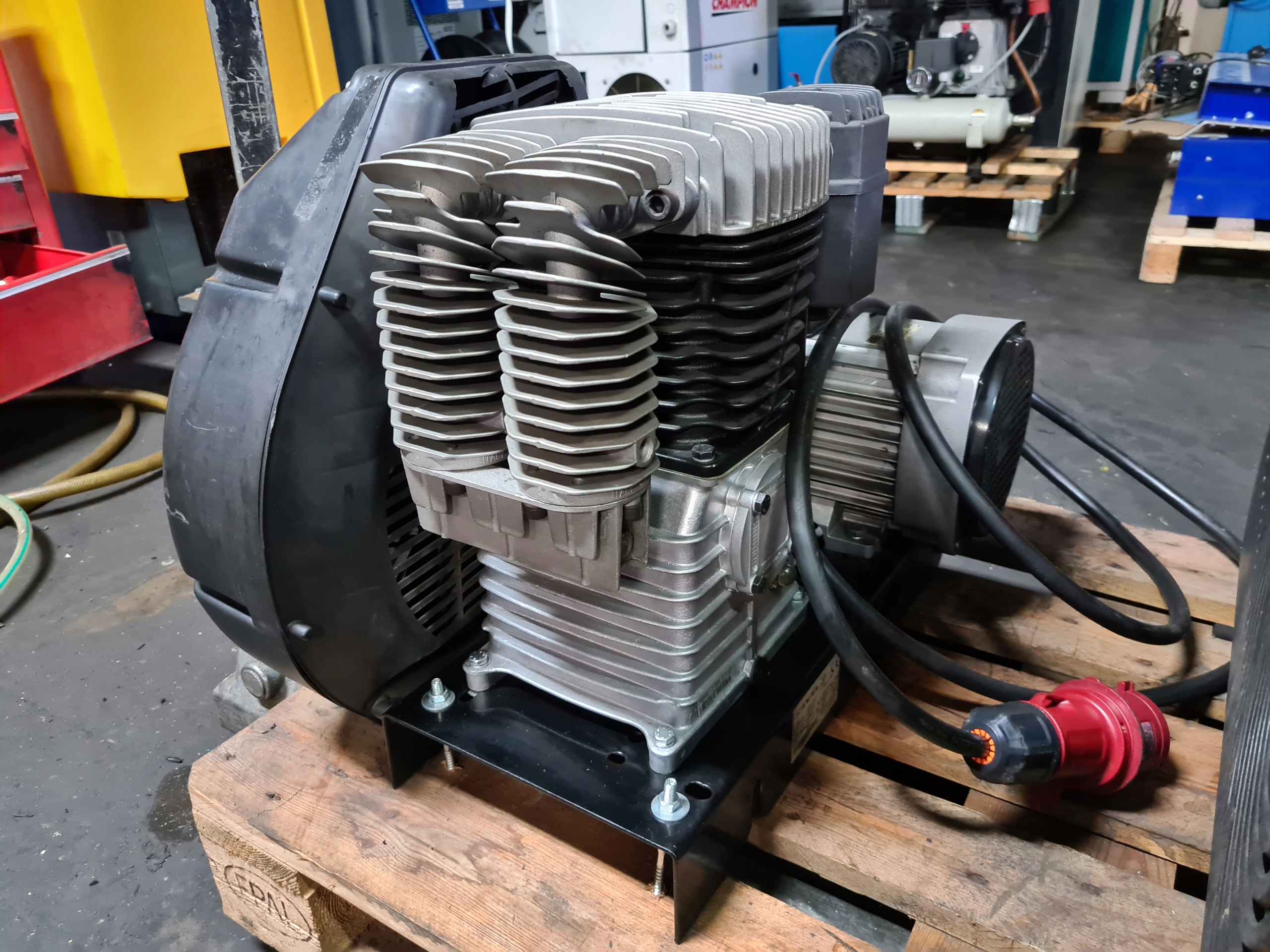 Sprężarka tłokowa MARK 4 kw