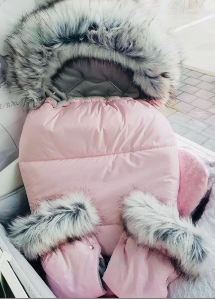 FLOO ŚPIWOREK + RĘKAWICE do wózka z futerkiem PINK Długość (cm) 90