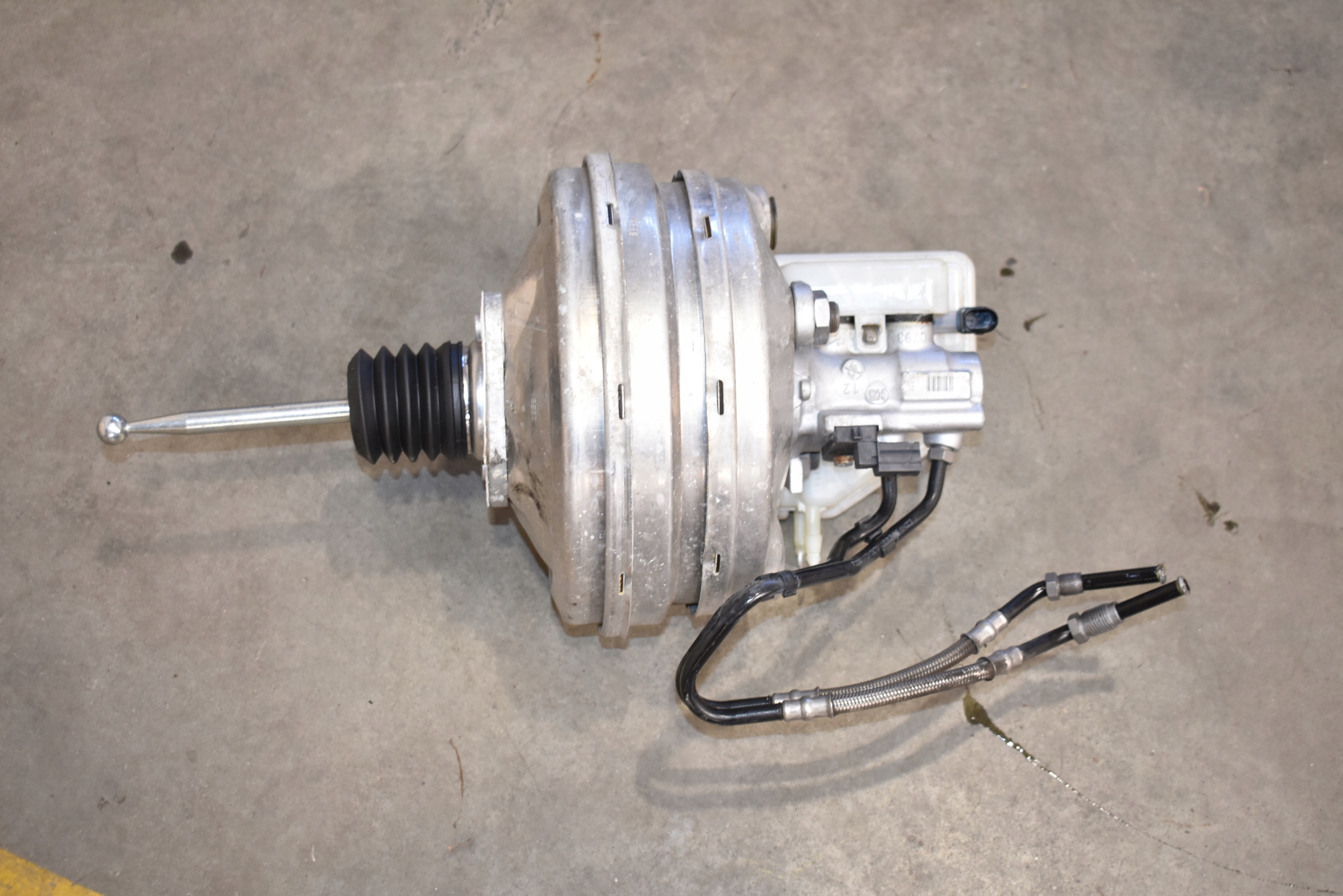 IDEALNE servo pumpa brzdové + hadice PORSCHE 991 1