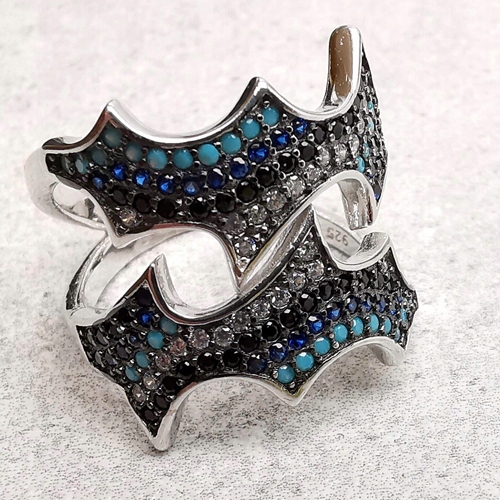 Prstýnek s prstenem a zirkony