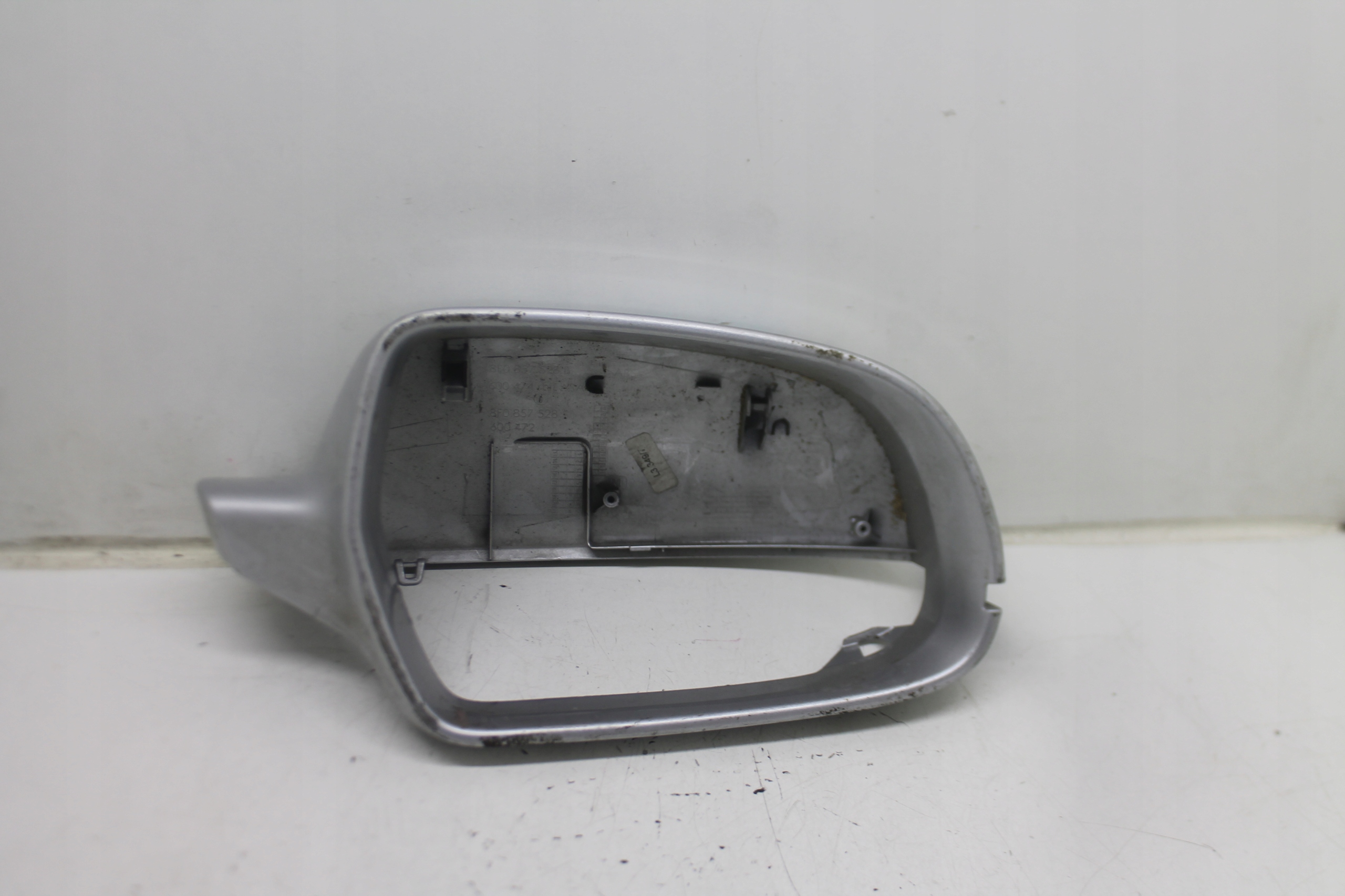 cover mirrors right 8F0857528B AUDI A5 8T 07-16