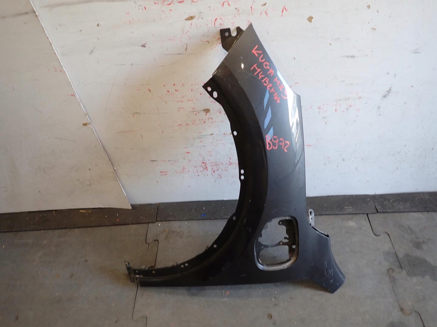 fender front front left FORD KUGA MK3 2020- HYBRYDA