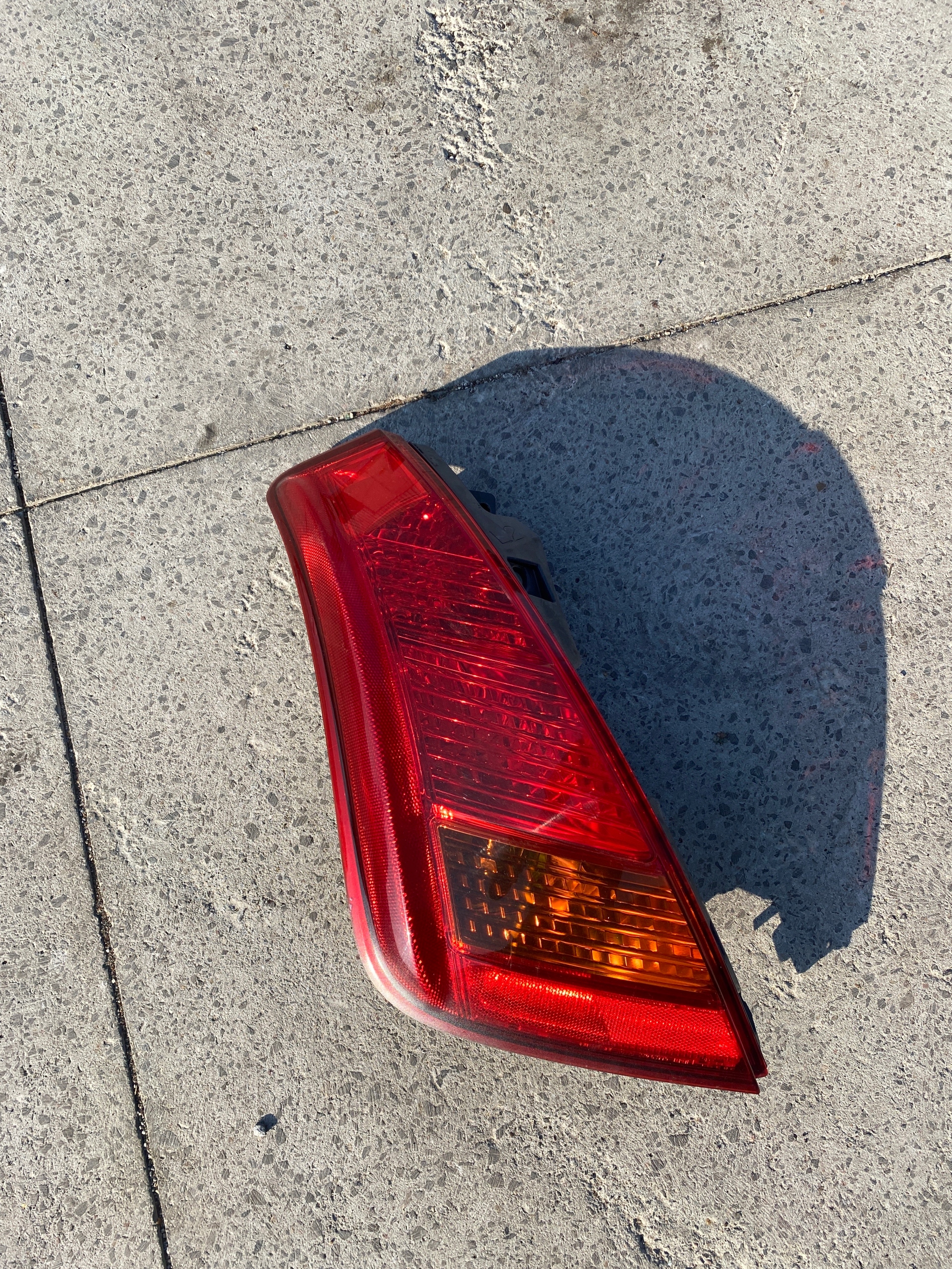 ФАРА ЗАДНЯ ЛІВА NISSAN MURANO Z50