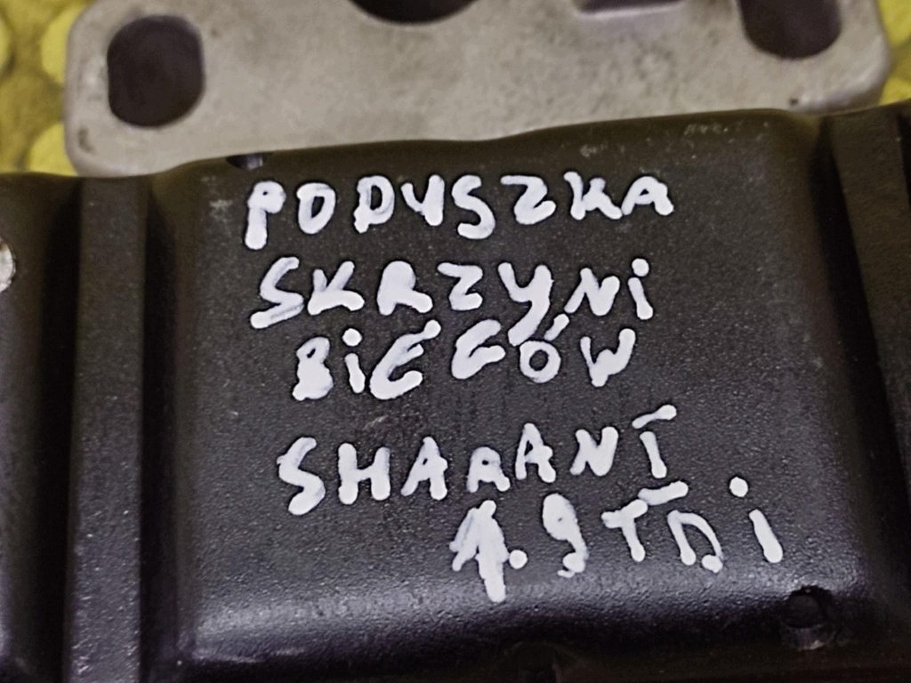 VW SHARAN and 1.9 TDI gearbox mount