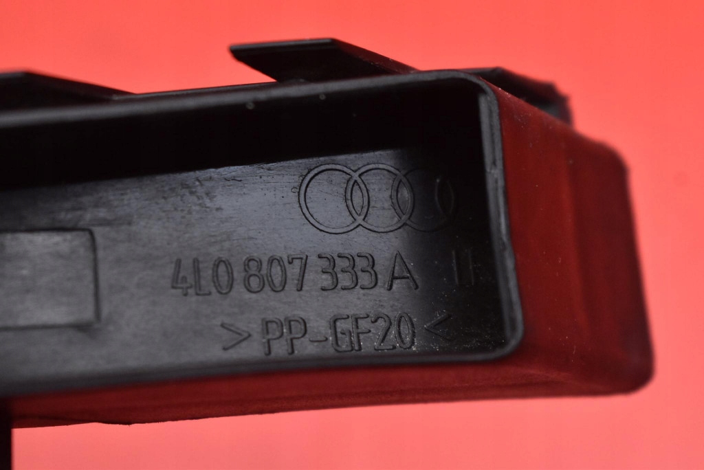 bumper bracket left front 4L0807333A AUDI Q7 4L LIFT 08-15