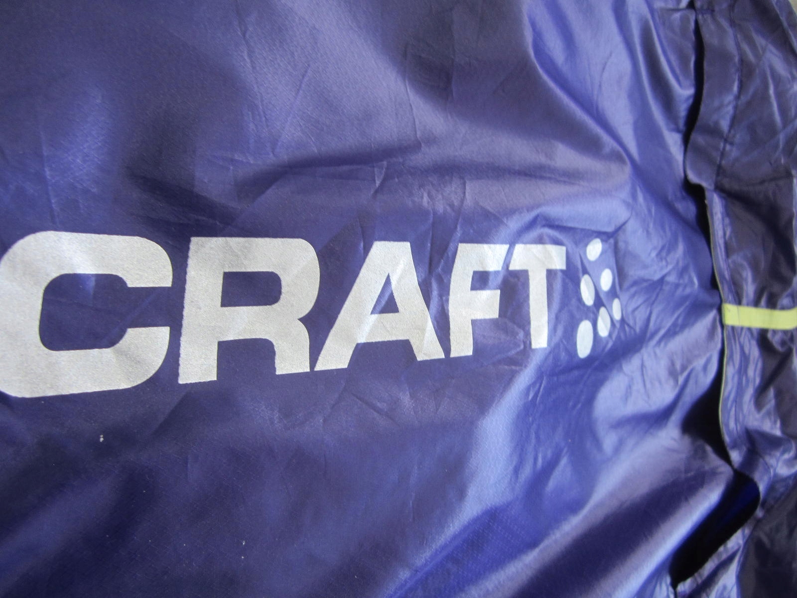 CRAFT Sports_L (40)_L3 Protection Running_Packable Kaptur bez kaptura