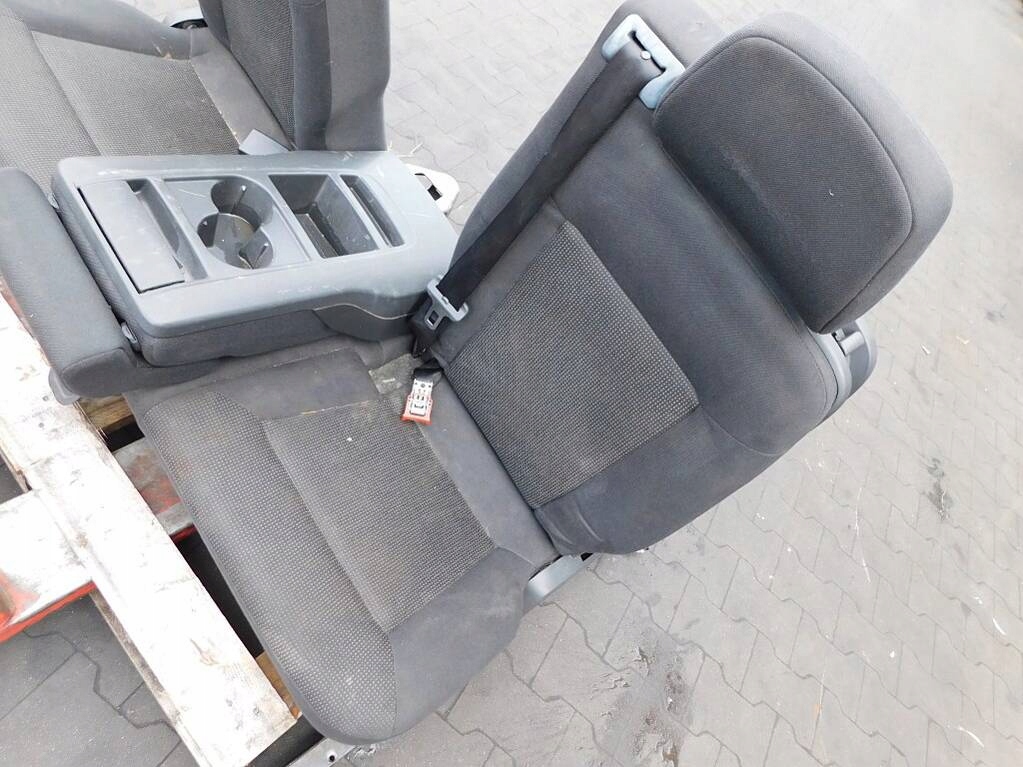 opel ZAFIRA b 2007r кресла зад II