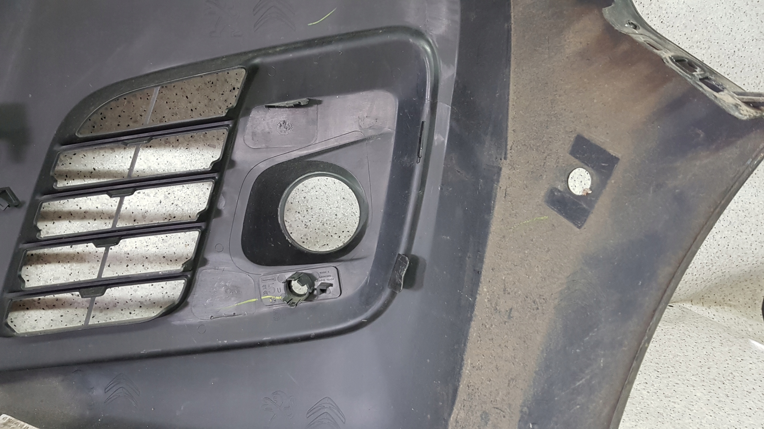 PEUGEOT EXPERT 2016 - bumper front 3194