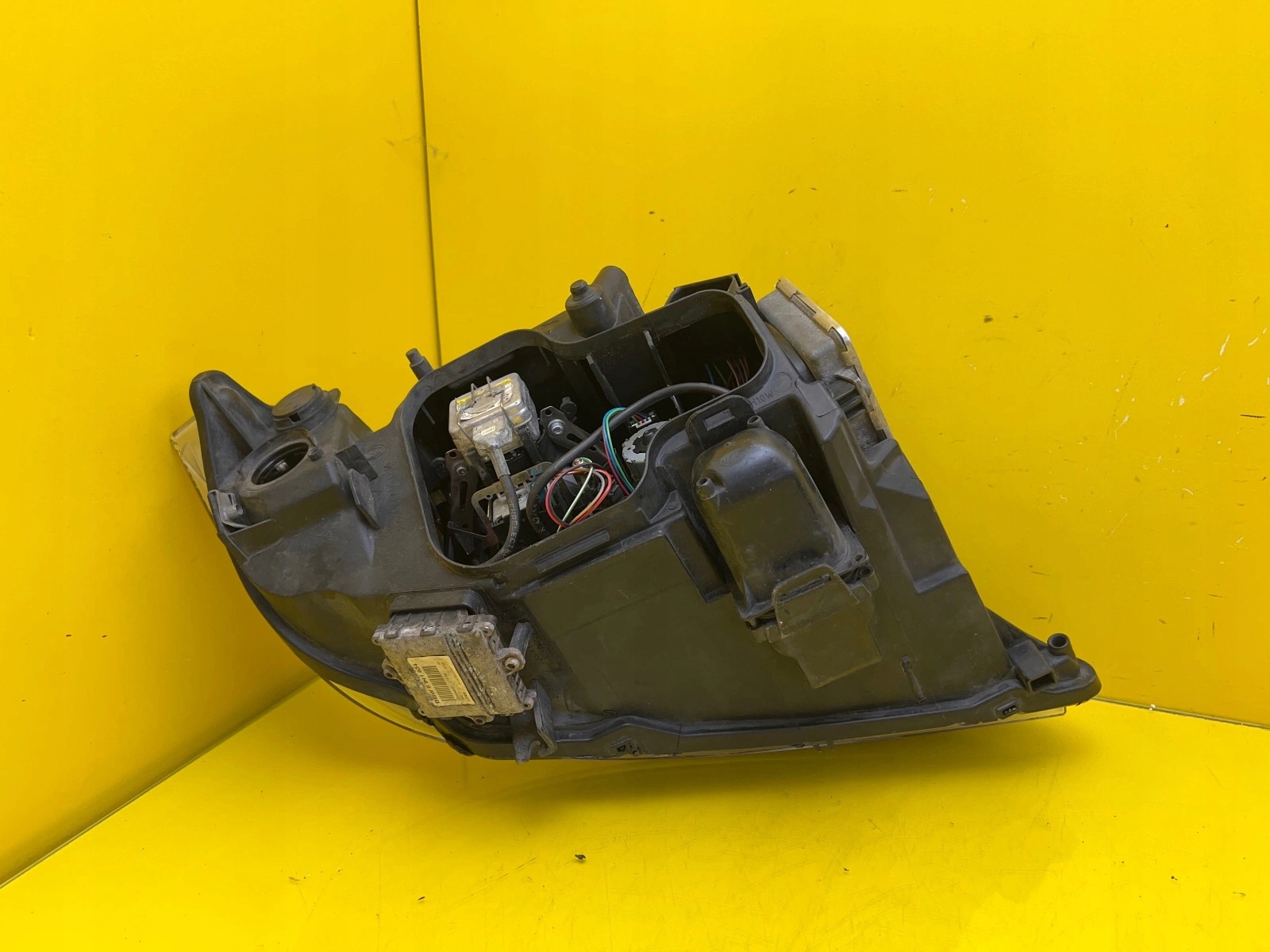 light left BMW 3 E90 E91 Xenon positioning 6942743