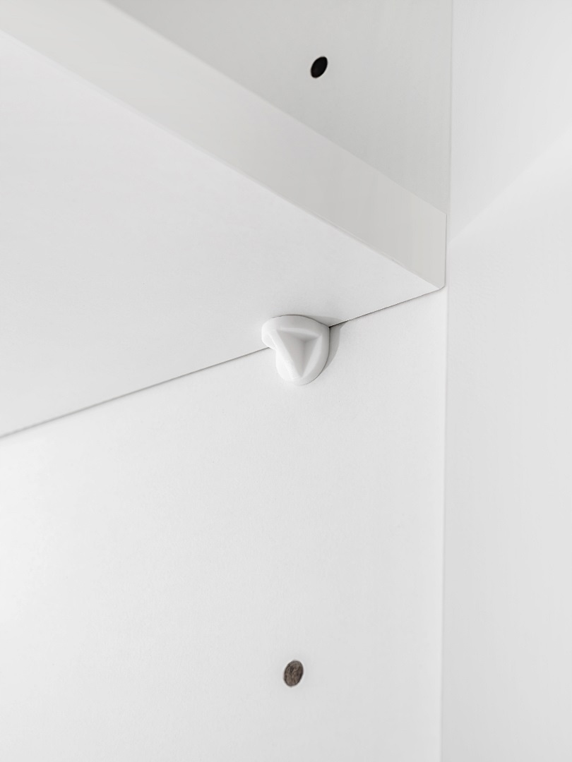 ZESTAW MEBLI ŁAZIENKOWYCH NIKA BIAŁA POŁYSK JASNE Liczba elementów w zestawie 4