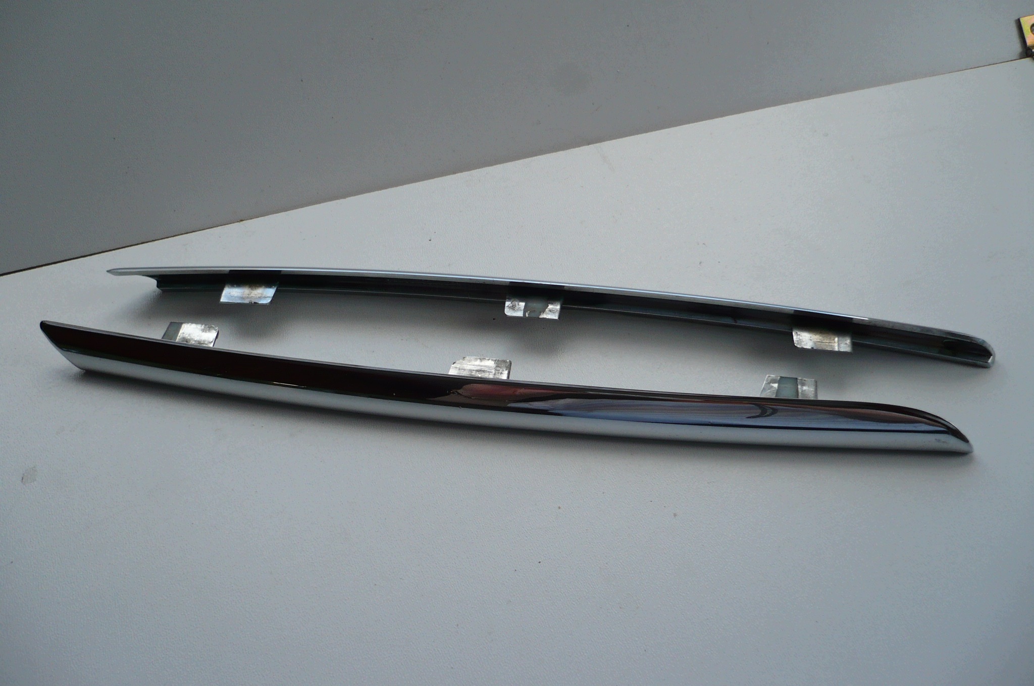 RENAULT CLIO IV 4 2012- moulding CHROM grille GRILLA right + left original