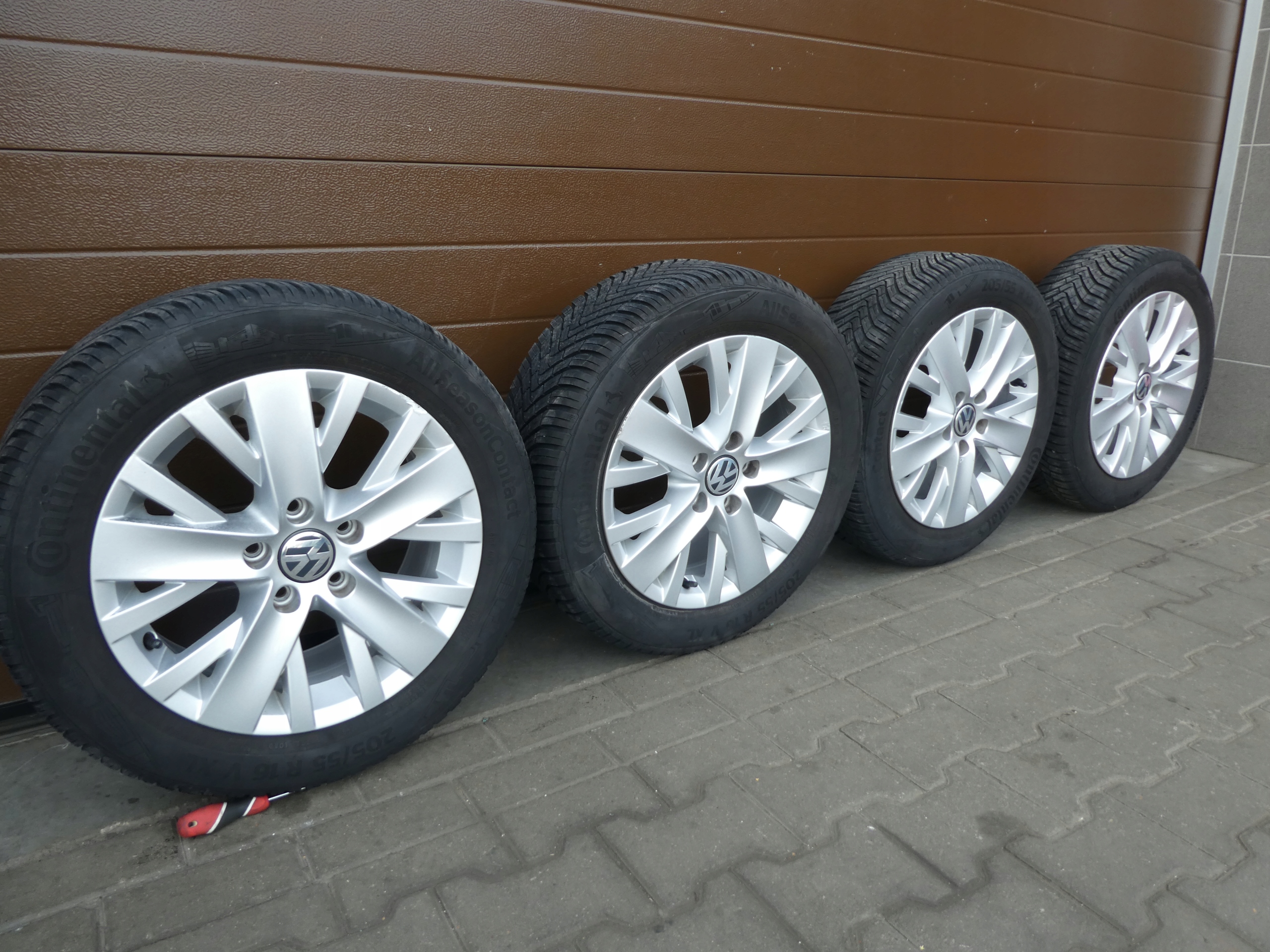 discs disc tyres 2018R VW EOS NEW BEETLE 5C0601025AE 5X112 16 ET50