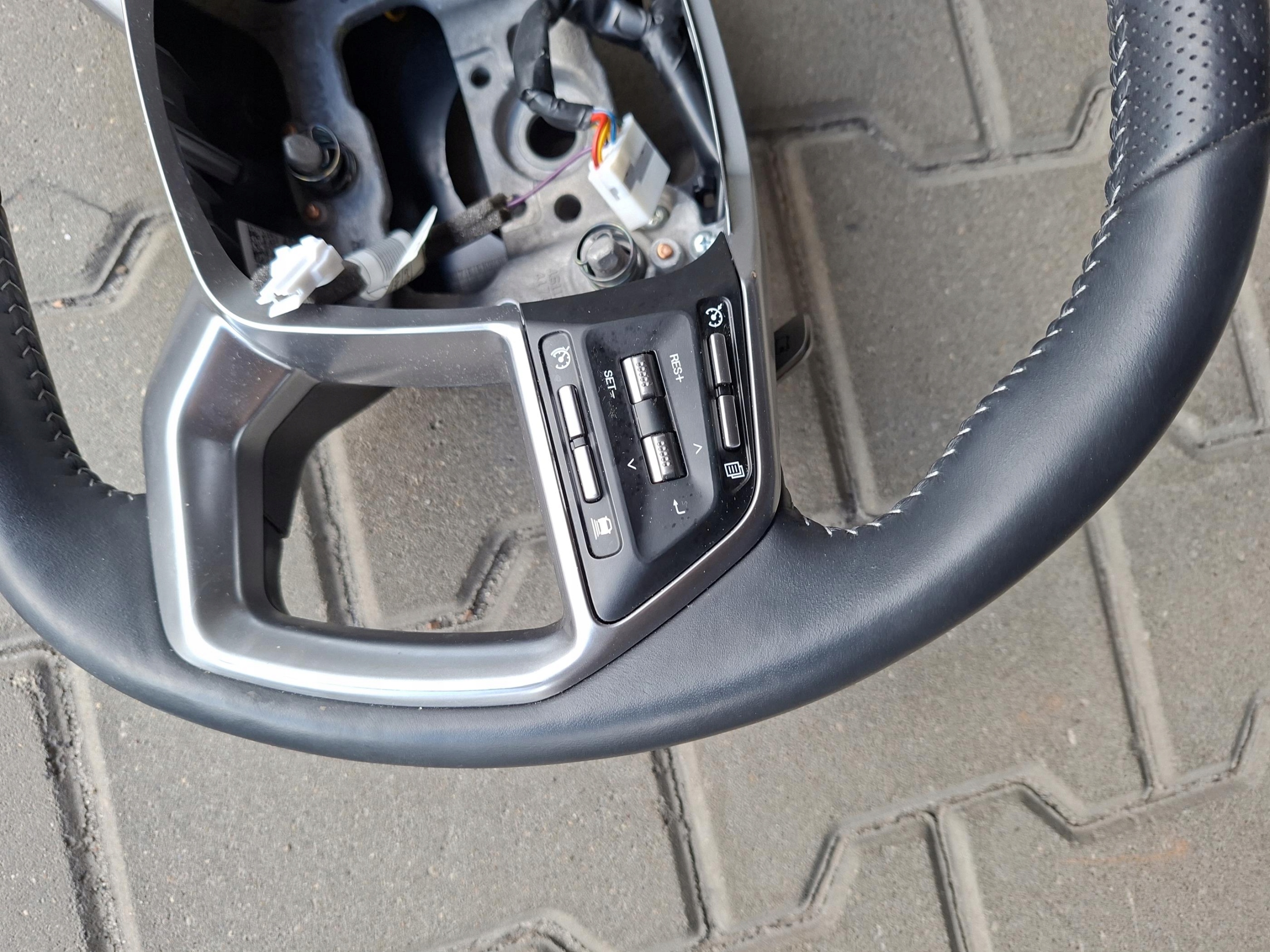steering wheel, MULTIFUNKCJA with shifting SSANGYONG KGM TORRES EVX