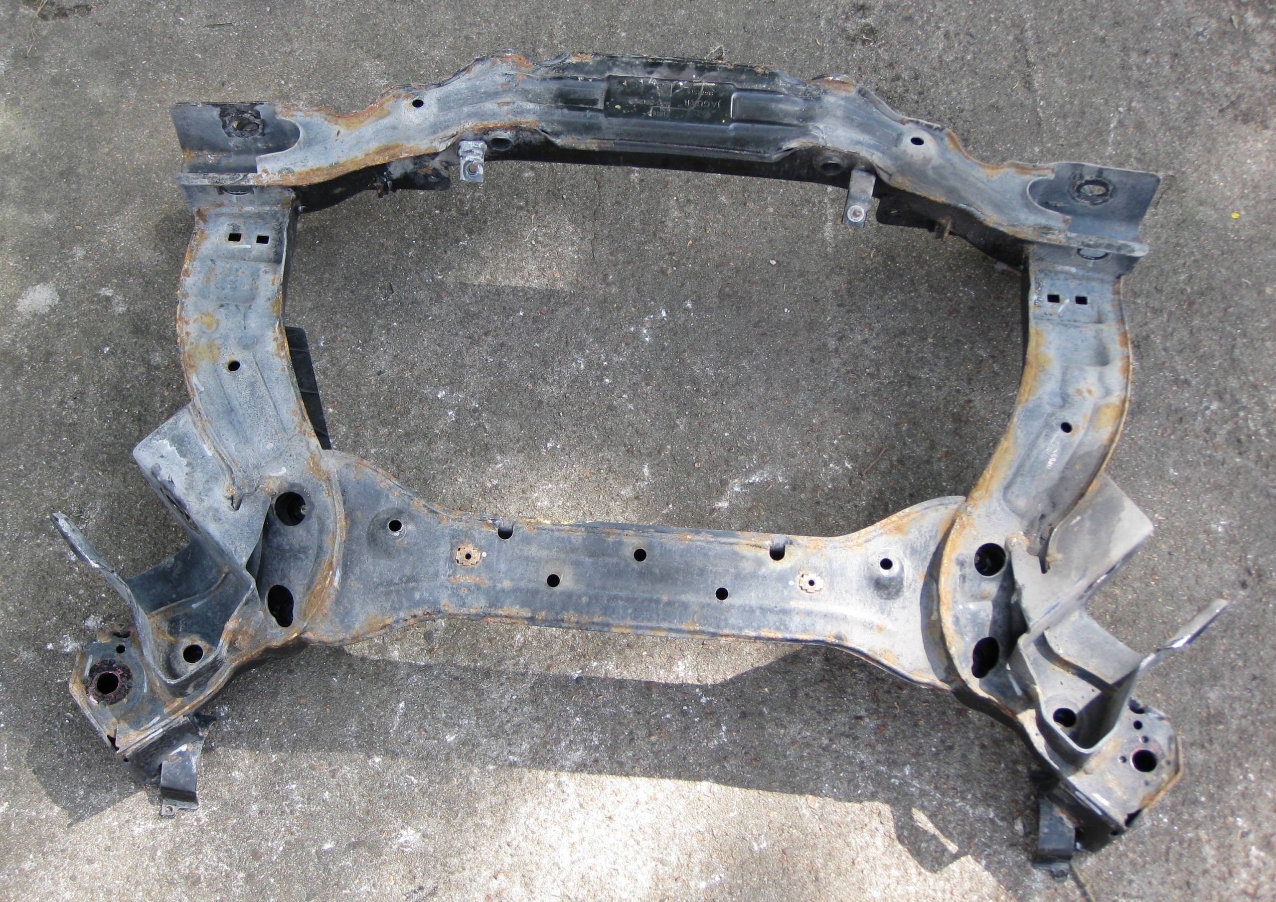 JAGUAR XJ X351 FL 3.0D 16R axle beam subframe front GW93-5019-AB