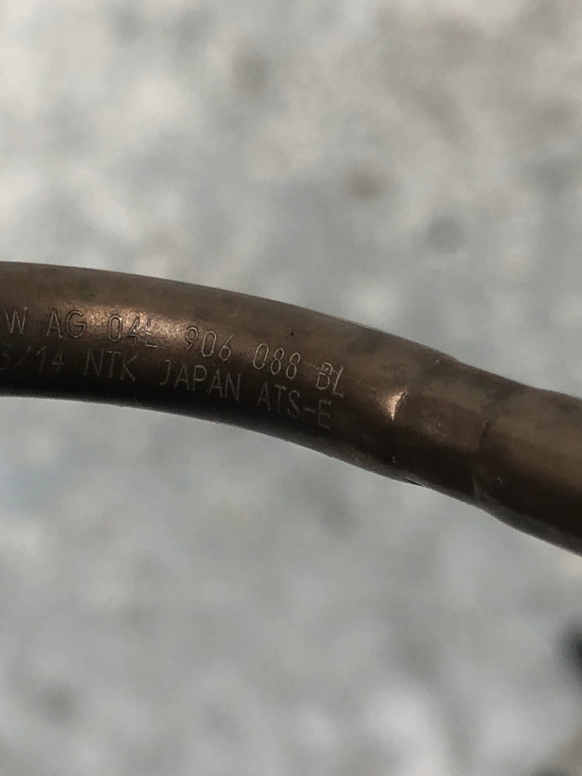 Sensor TEMPERATURY Gase VW SKODA AUDI 04L906088BL