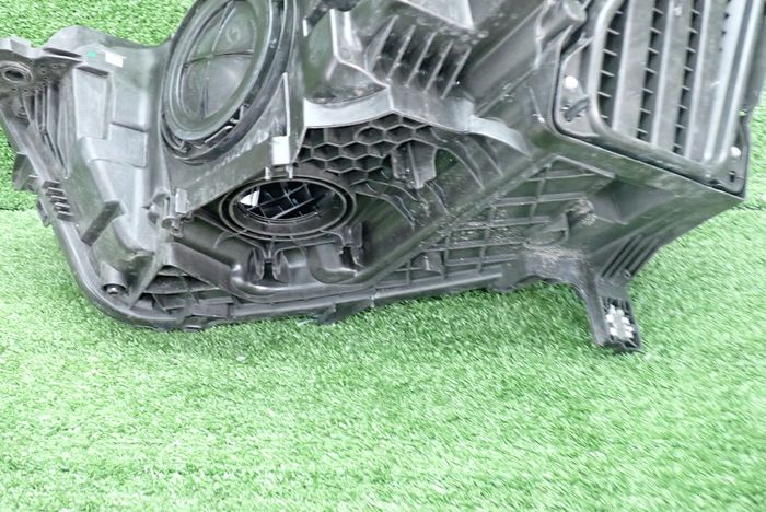 AUDI Q3 II FULL LED 18- reflektor right light right 83A941036C