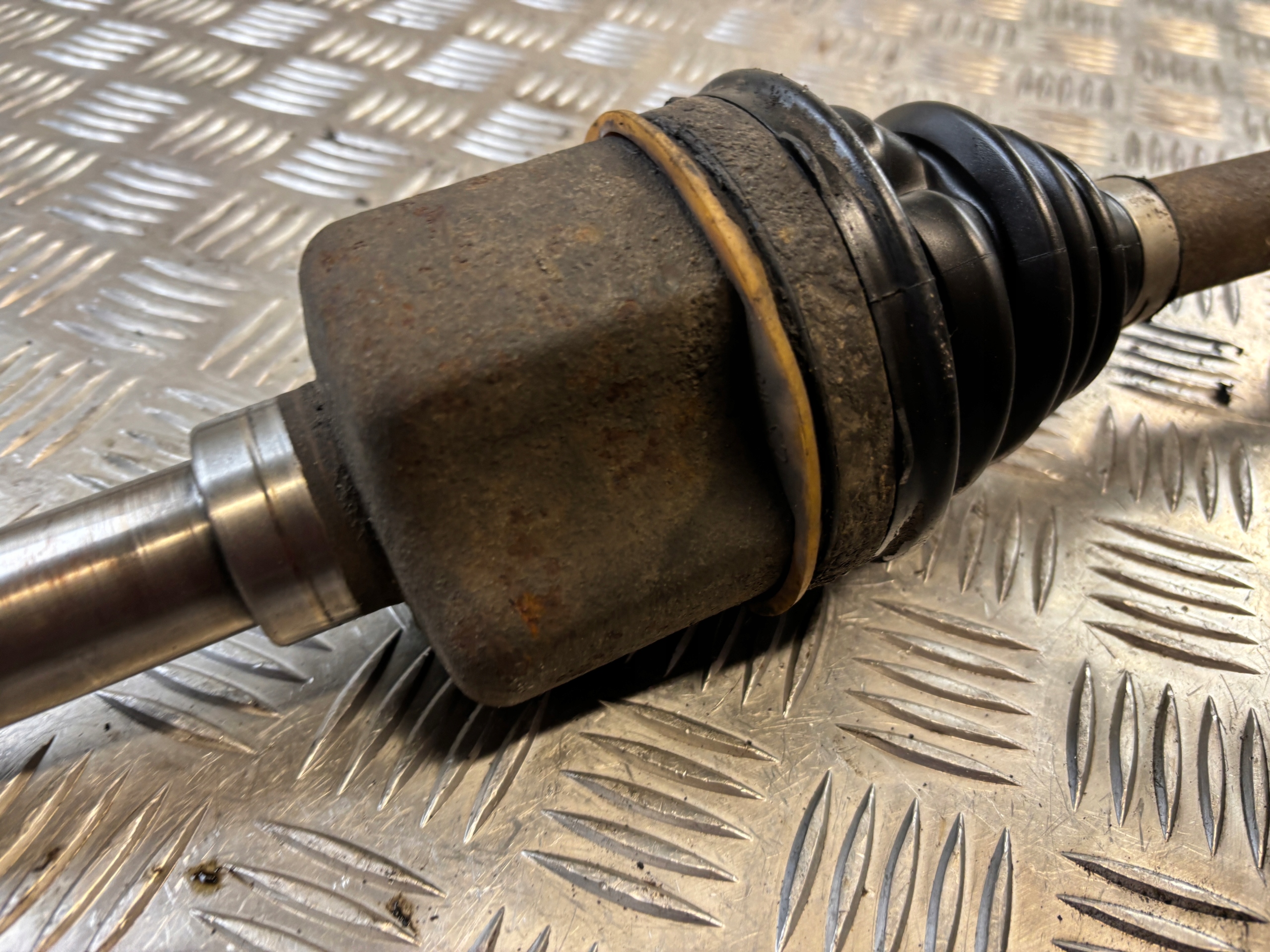semi-axis left Ford Transit MK6 6 VI 2.0 TDDI