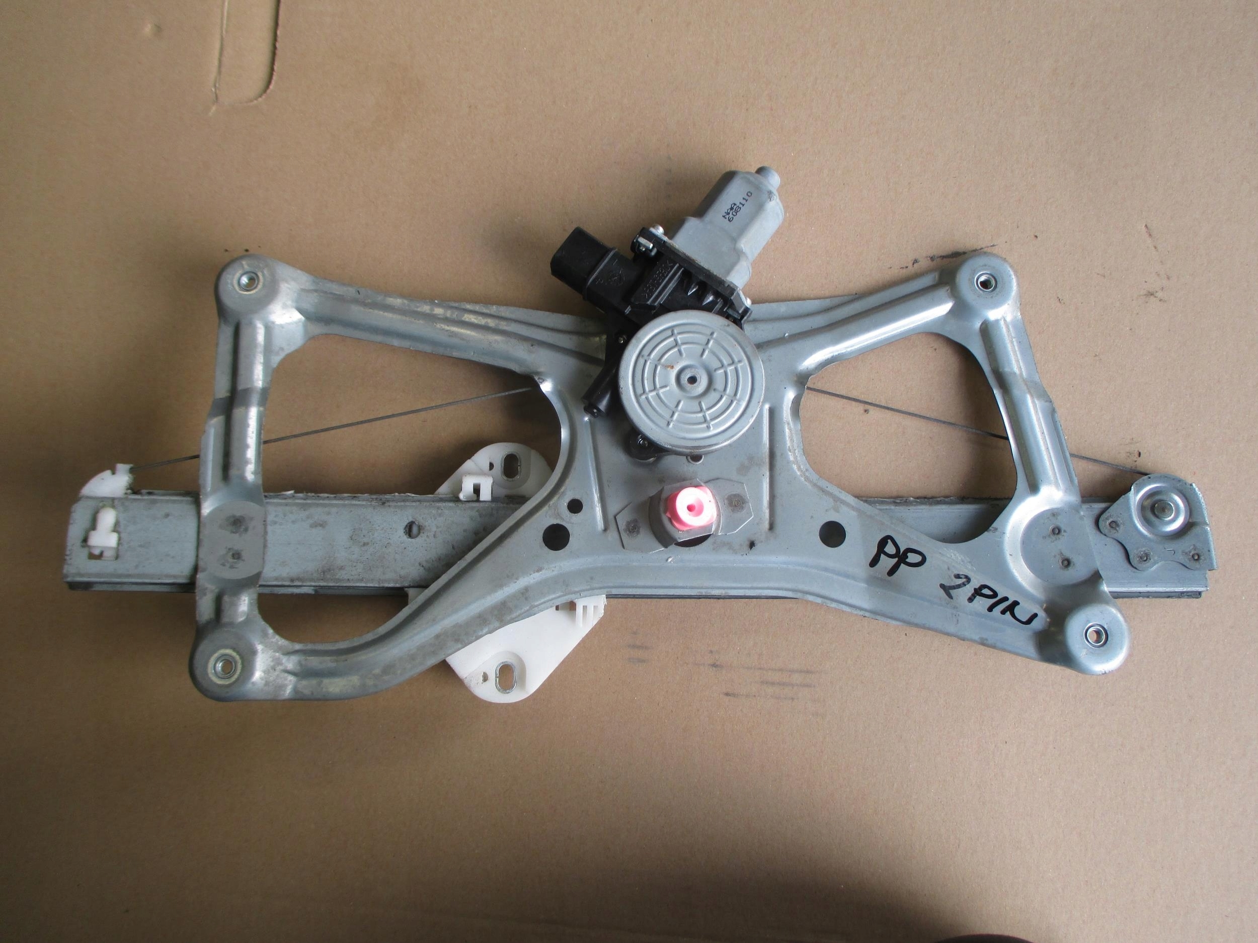 CIVIC VIII SEDAN 06-11 MECHANIZM SZYBY PRAWY PRZÓD