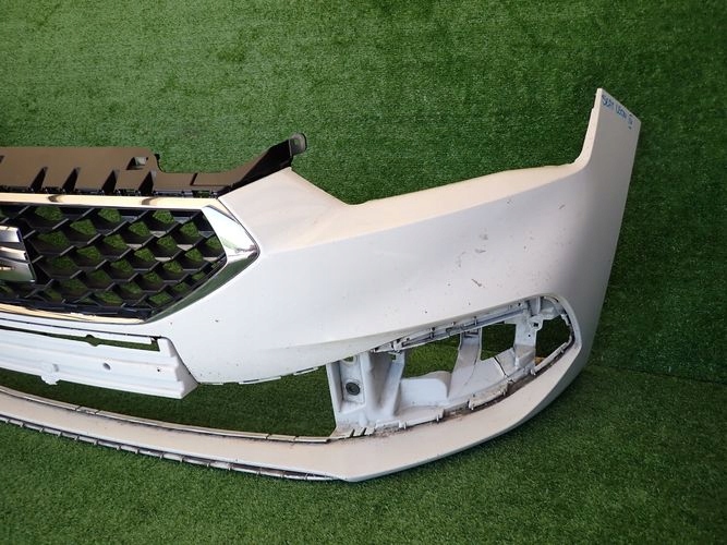 SEAT LEON IV nárazník predný predok