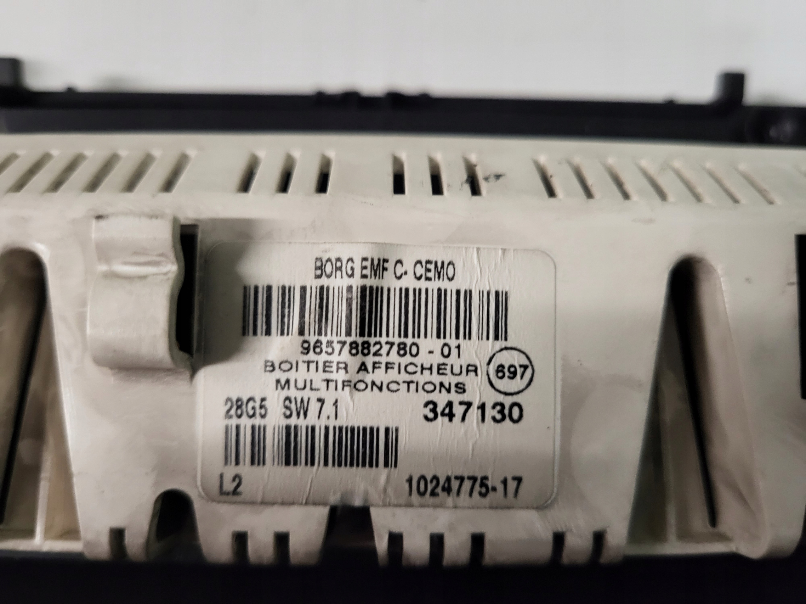 WYŚWIETLACZ RADIA PEUGEOT 407 9657882780 Producent części Peugeot OE