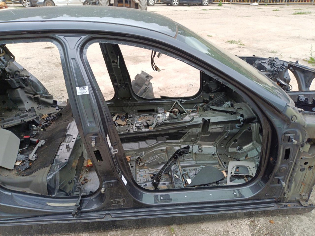 BMW 5 F10 ĆWIARTKA PRÓG SŁUPEK PRAWY