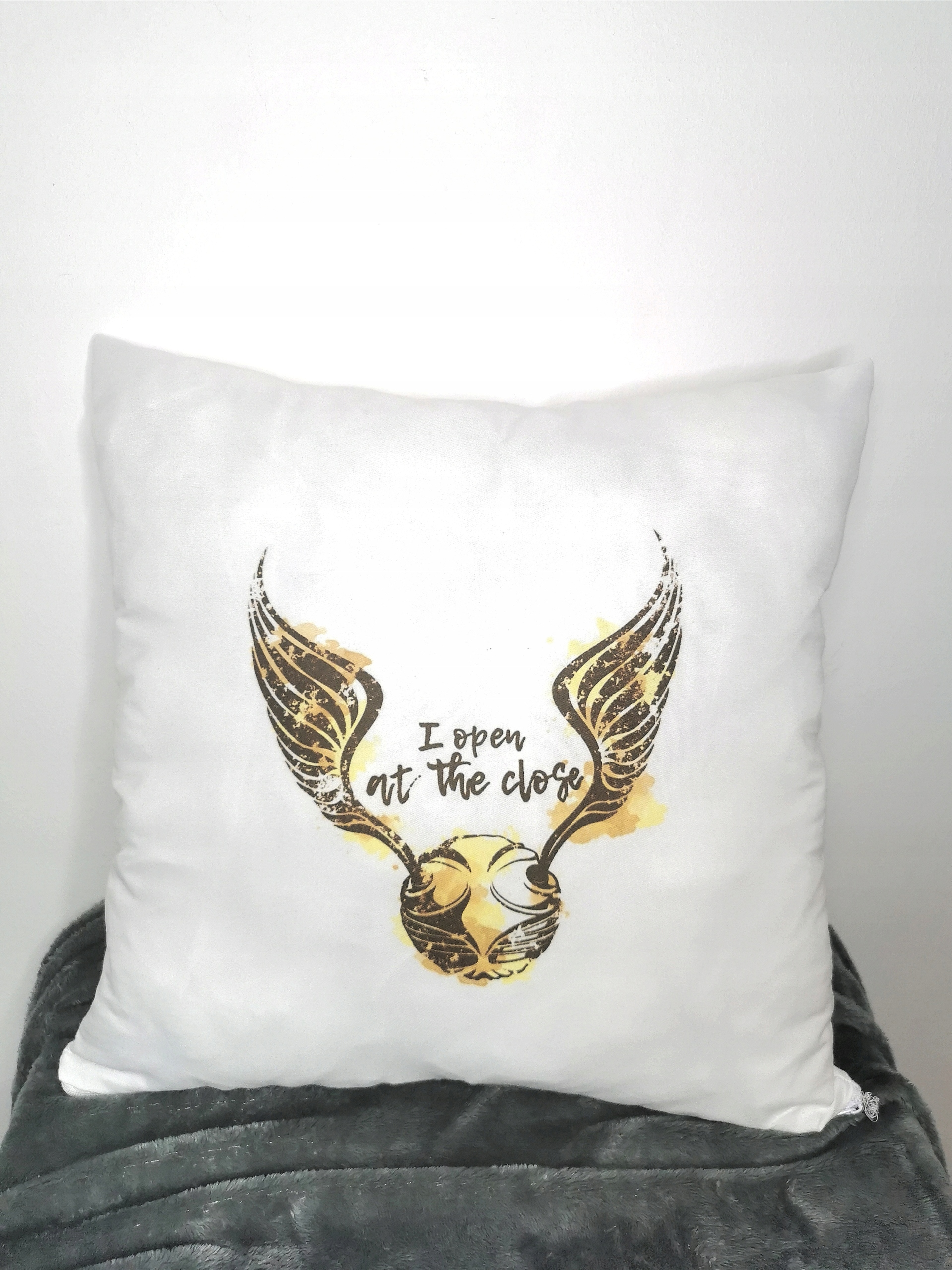 Poszewka na poduszkę ZŁOTY znicz Harry Potter Marka inna marka