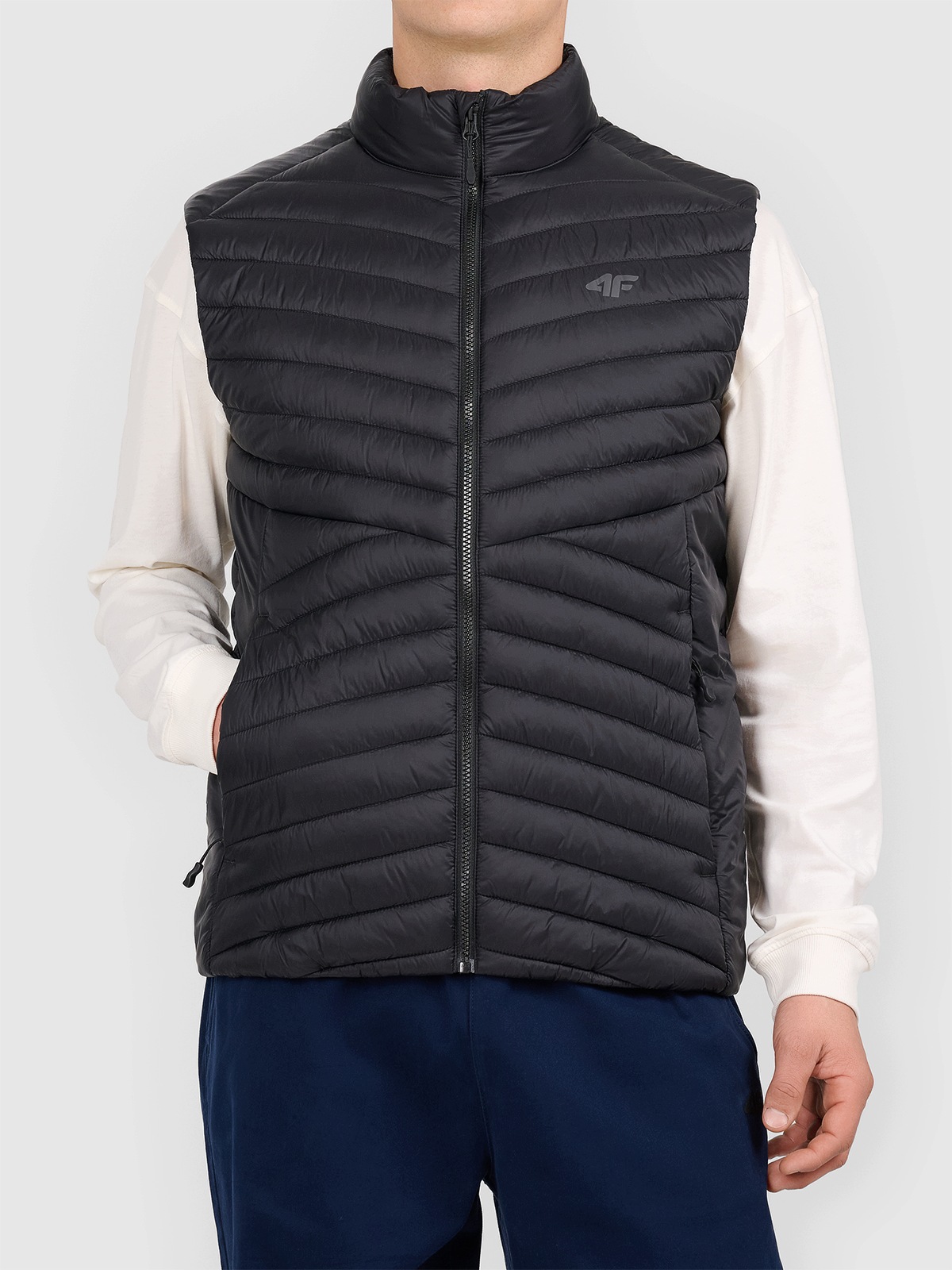 Kamizelka Męska Pikowana Hydrofobowa Regular Fit 4F Czarna AW26 3XL