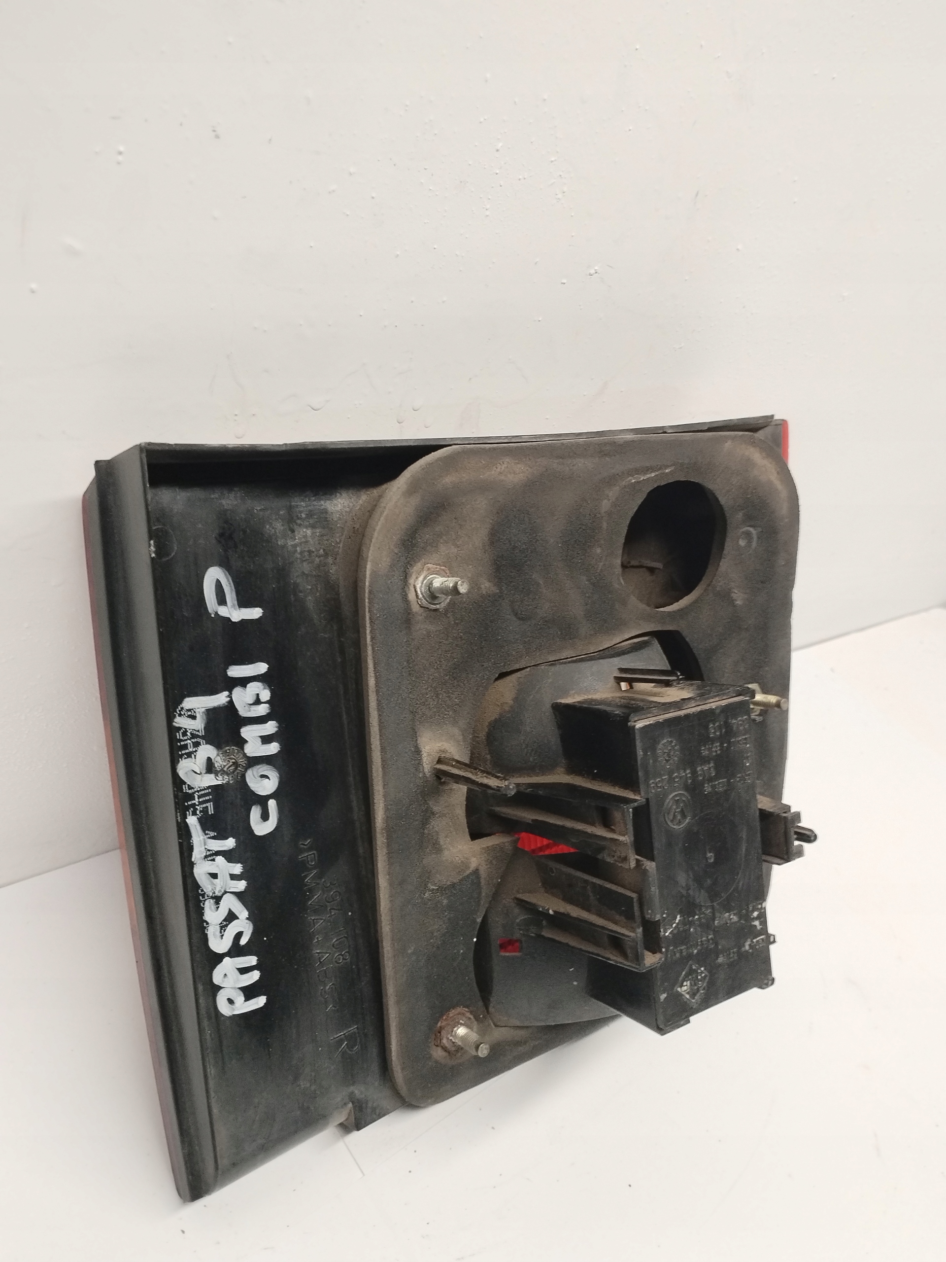 light rear right Passat B5 kombi 3A9945108