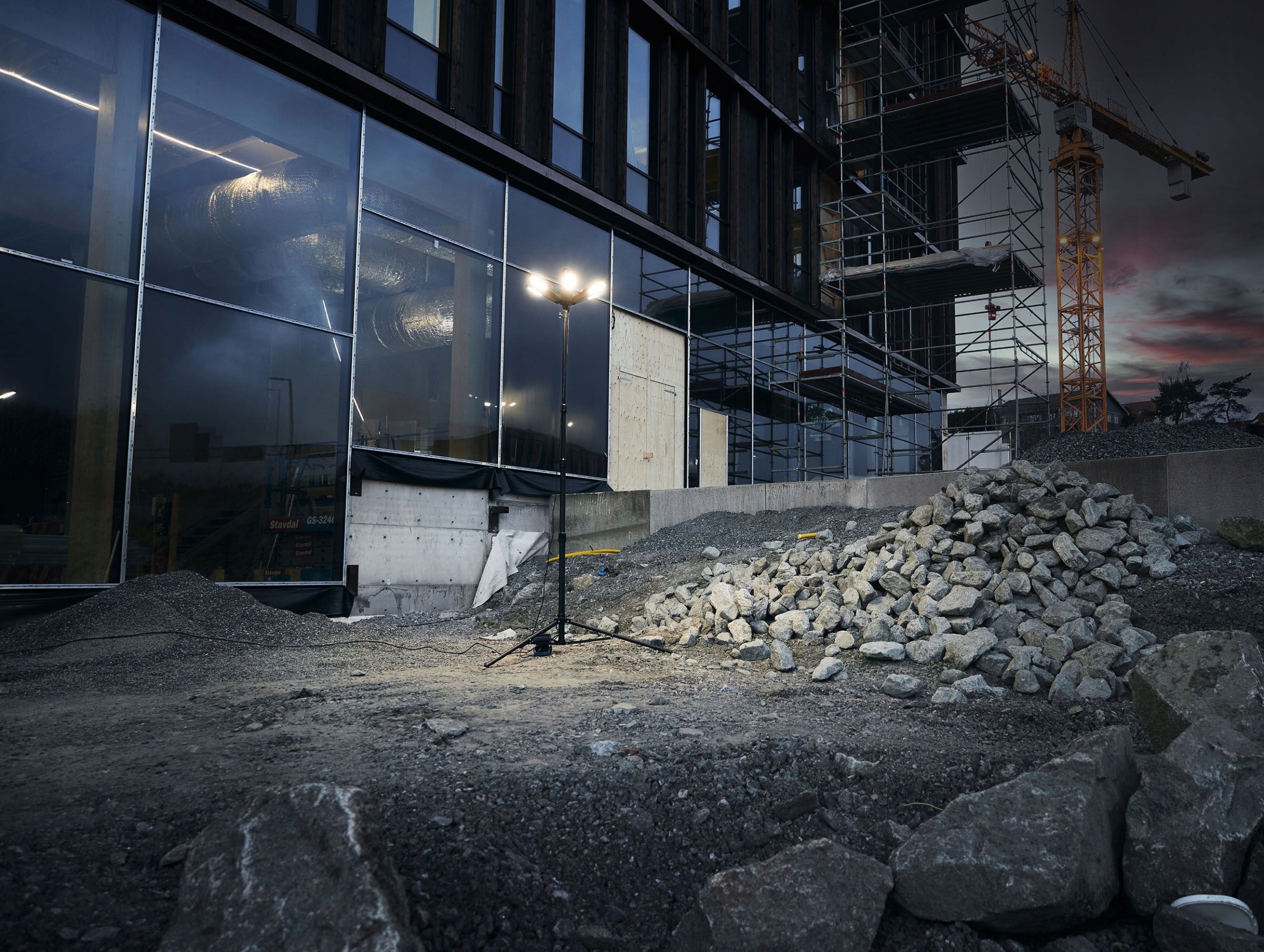 Lampa robocza STARBURST 16000 Marka Mareld