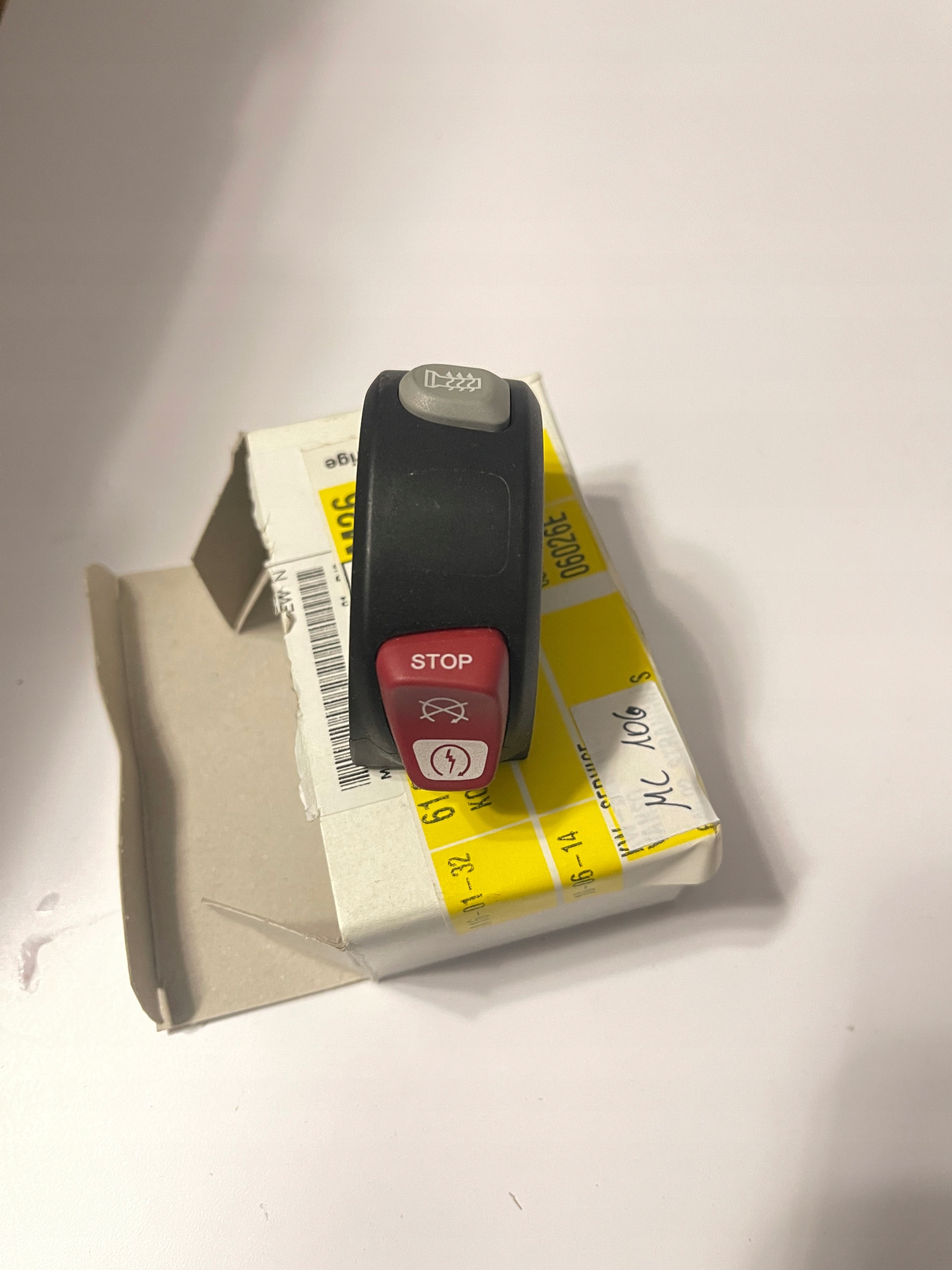 61317725692 - Комбинированный выключатель BMW C 600 R 1200 K 1300