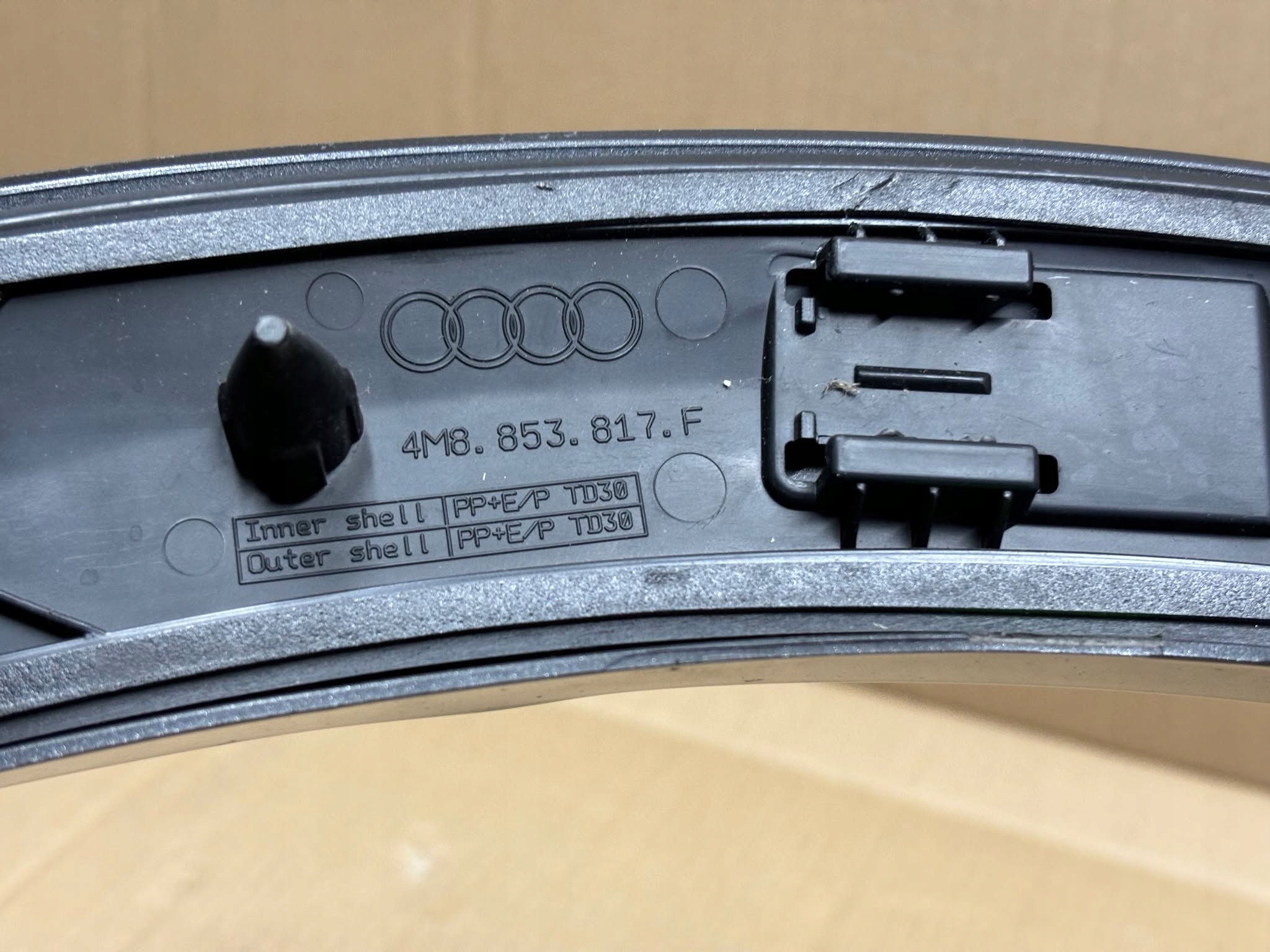 moulding cap for fender left rear part AUDI Q8 4M8853817F