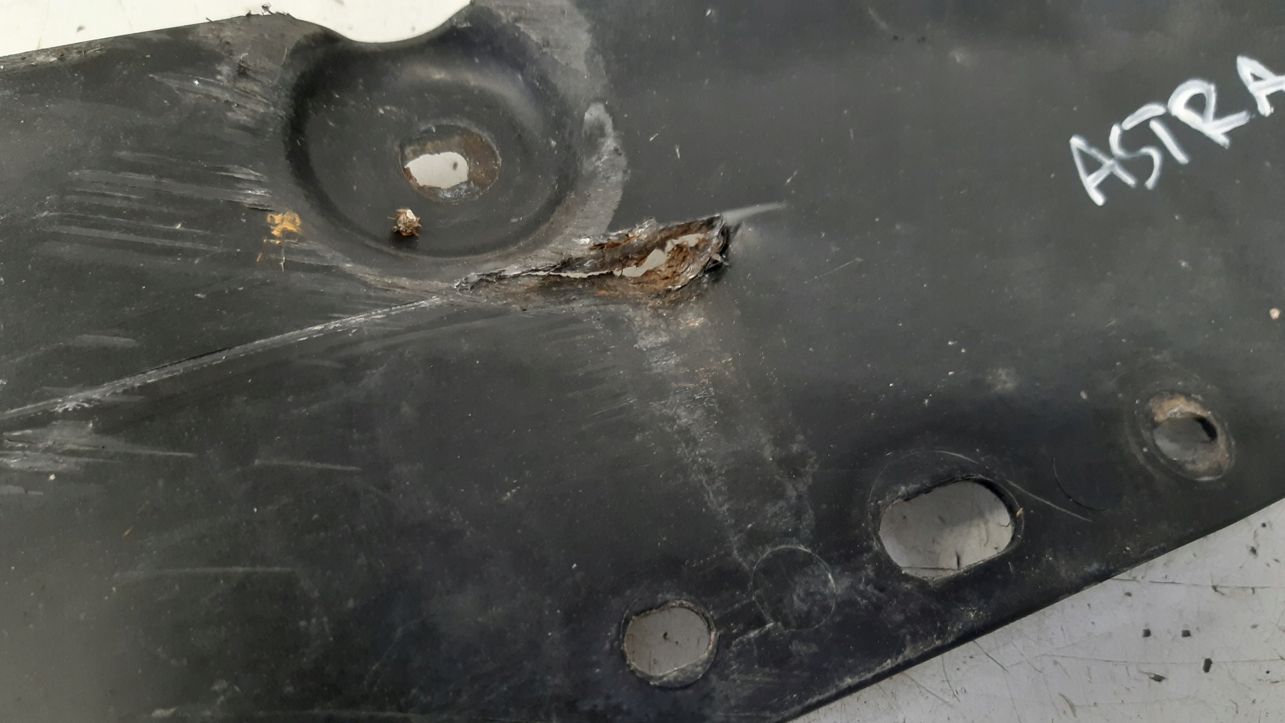 cover chassis right 39026302 Opel Astra K