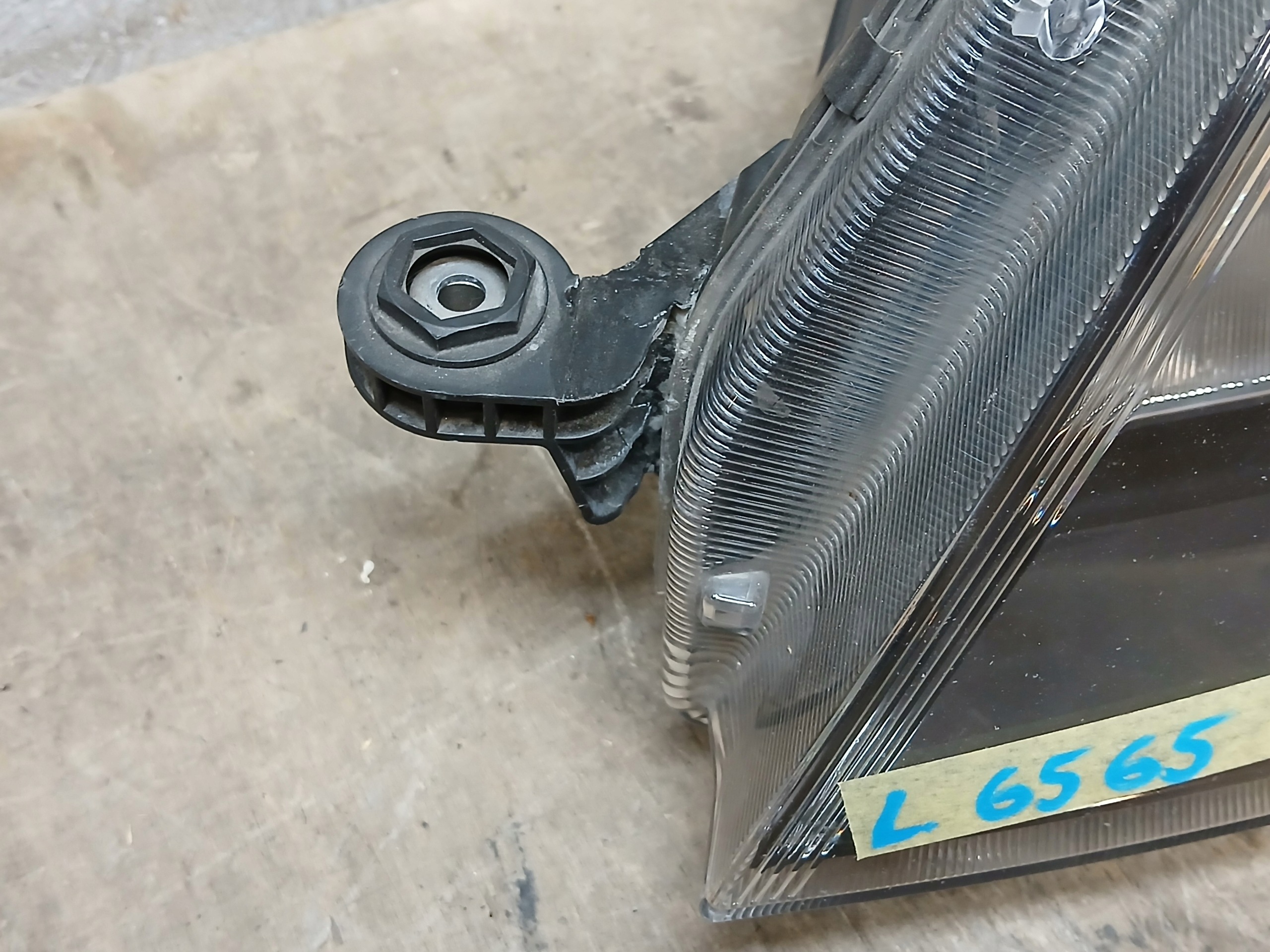 light front left SKODA OCTAVIA III 3 5E 13-17 5E1941015