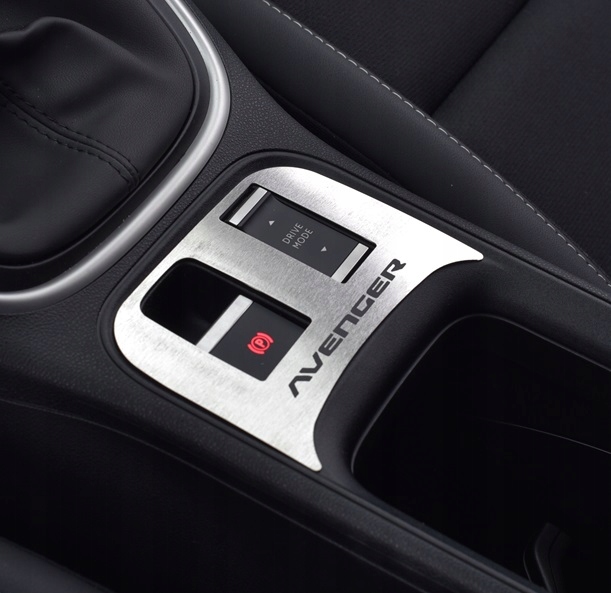 NAKŁADKA DO DO JEEP AVENGER SUMMIT LONGITUDE ALTIDUTE BEV E-HYBRID FWD AWD Producent Inox