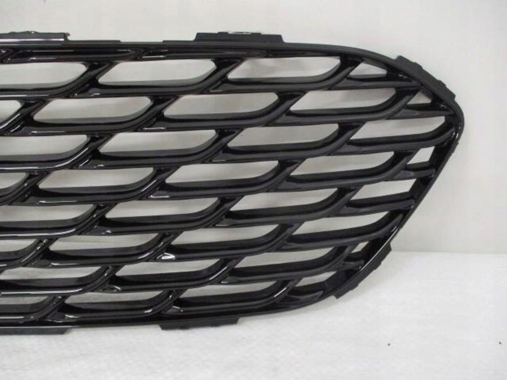 CITROEN DS4 рестайлинг решетка бампера логотип новая