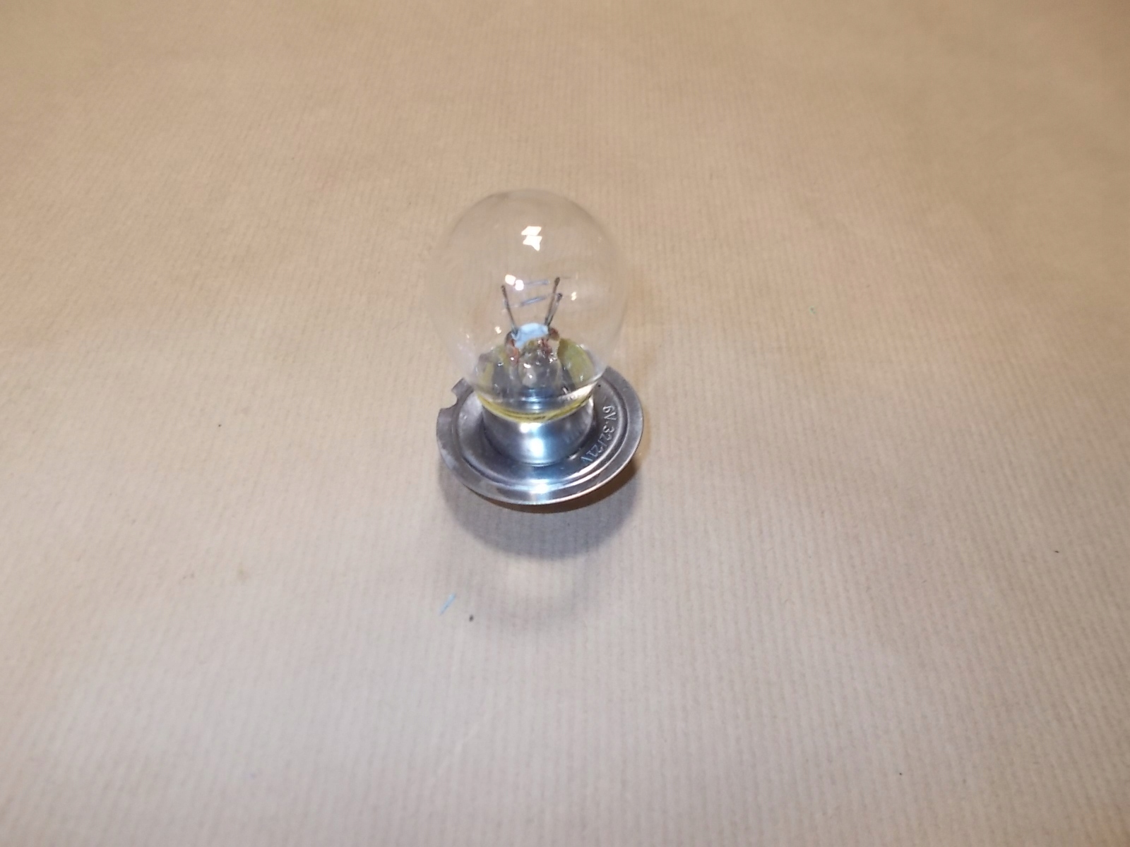 

Żarówka Przód Lampa 6V M-72 K-750 Ural Dniepr