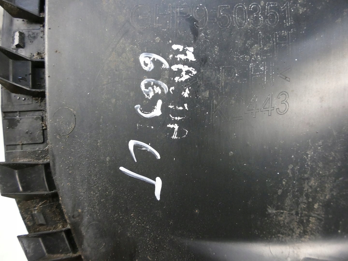 MAZDA 6 III GJ LIFT 2.2 D motor cover lower side left