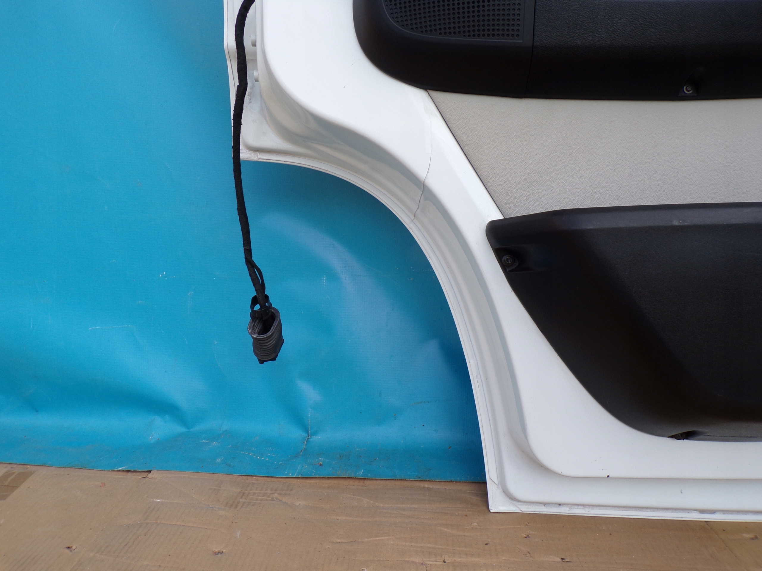 DUCATO JUMPER BOXER 2018 door front front right BIALE colour 249