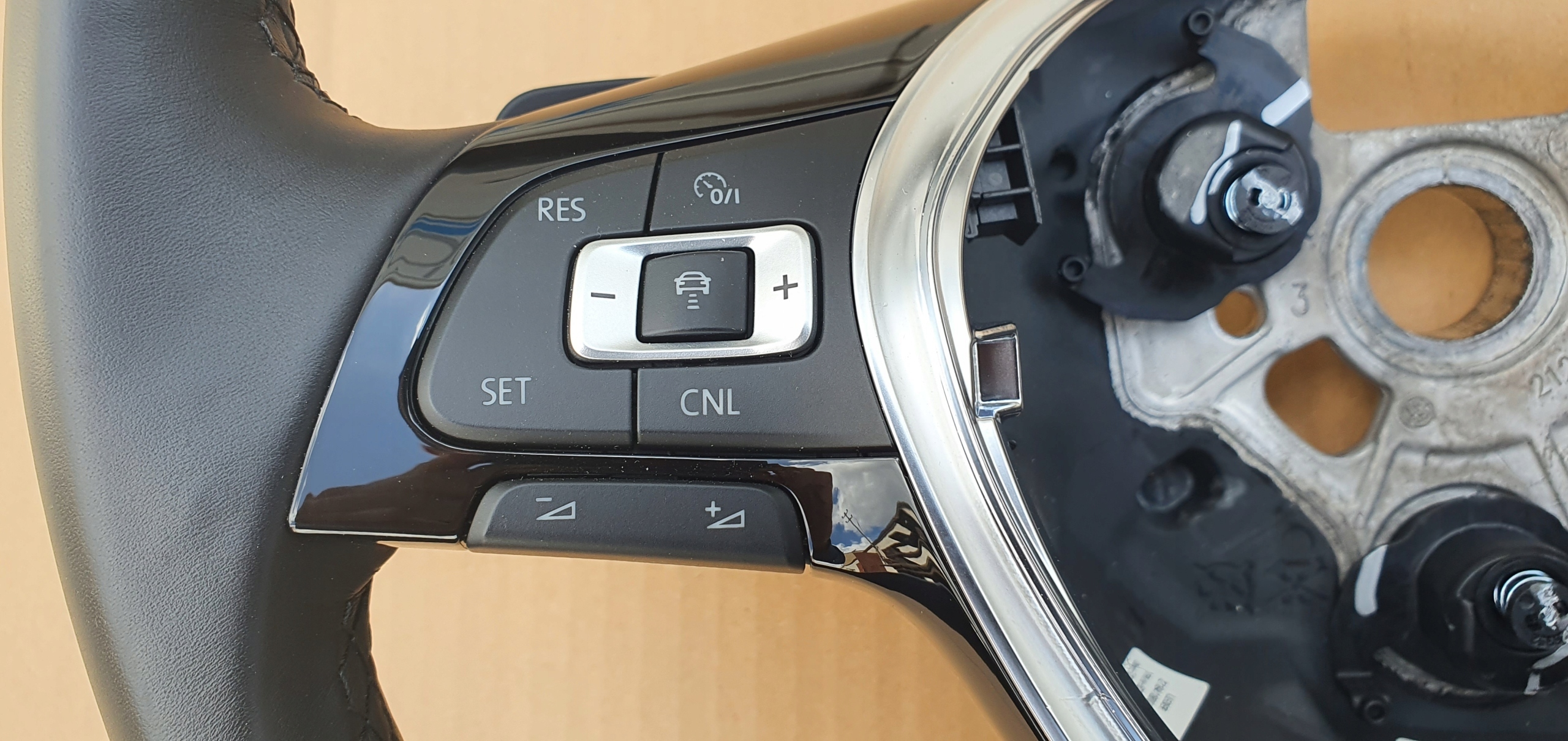 Volant PASSAT B8 JETTA Cuir, en cuir Neuf 5C0419091EJ
