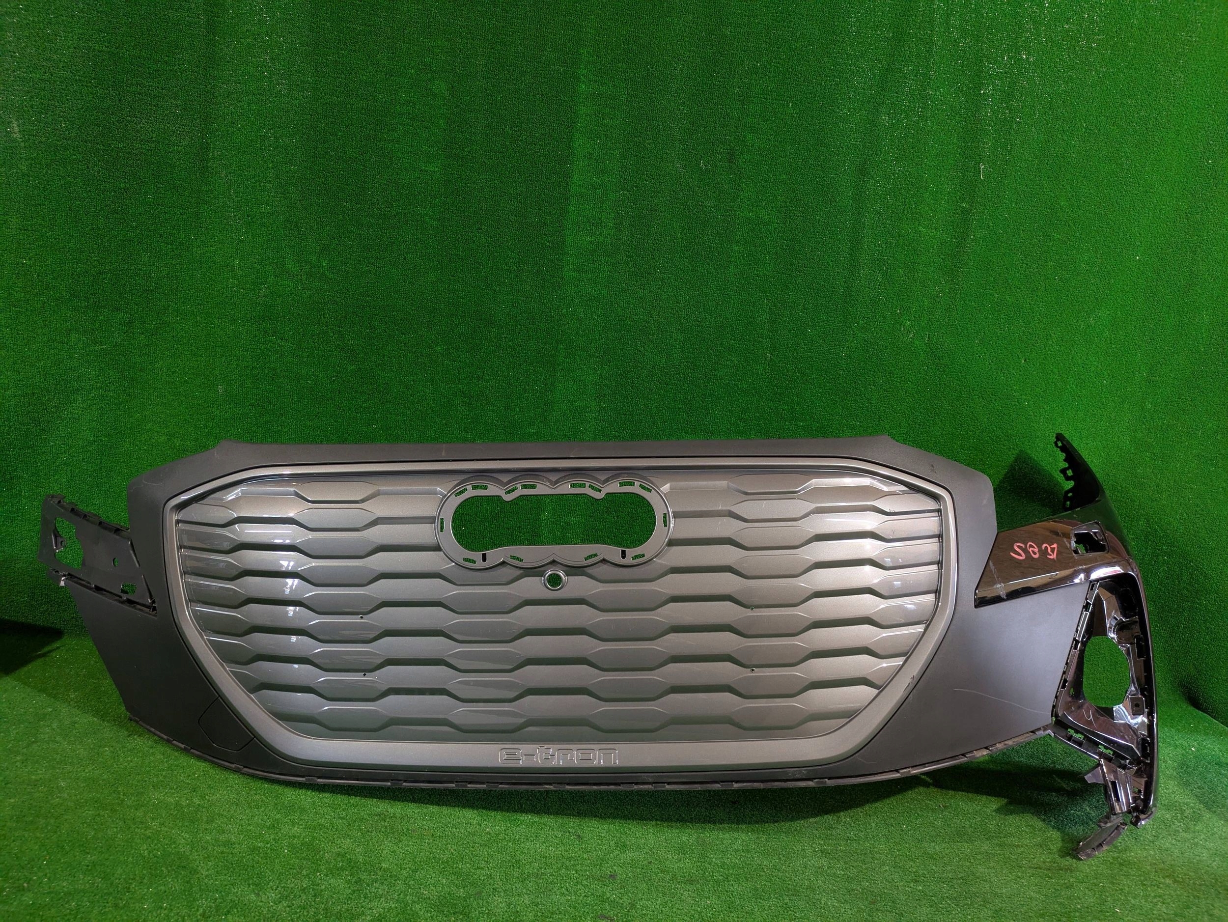 front bumper front AUDI Q4 E-TRON 89A NR.Z5831
