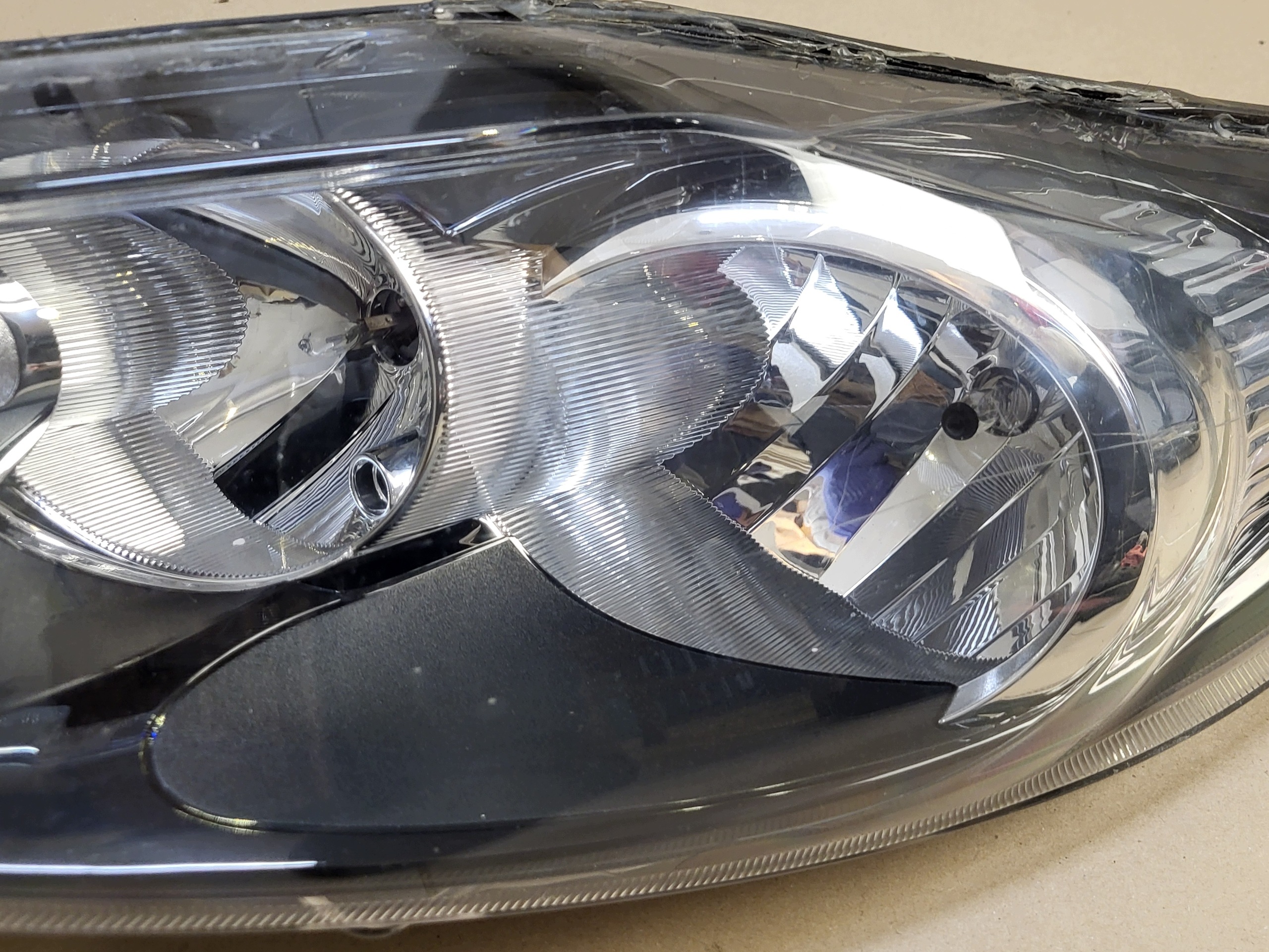 light REFLEKTOR left front FORD FIESTA MK7 VII 254181-00L 153874 original