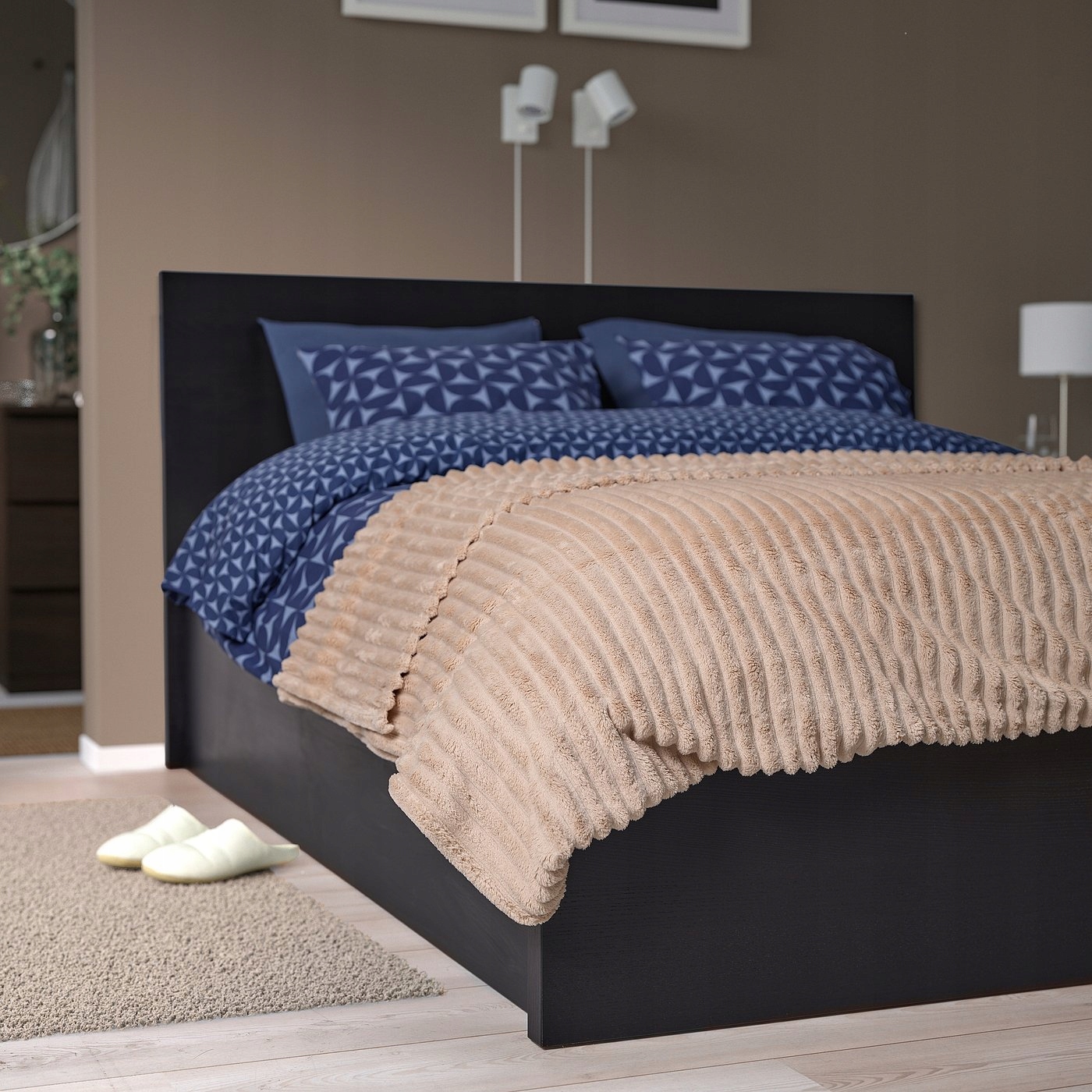 Gullstrale Přehoz světle béžový 230 x 250 cm