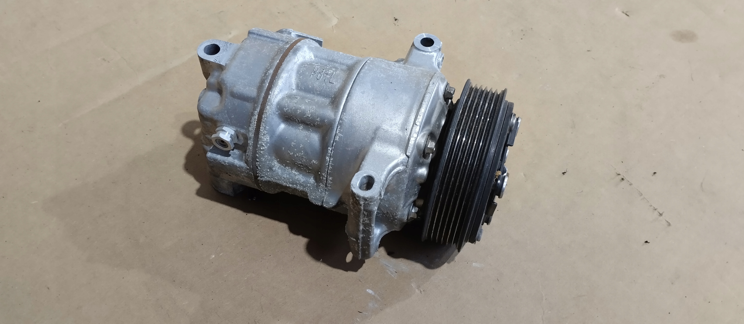 Компрессор кондиционера renault AUSTRAL 1.3 TCE 23r 926006UB0A
